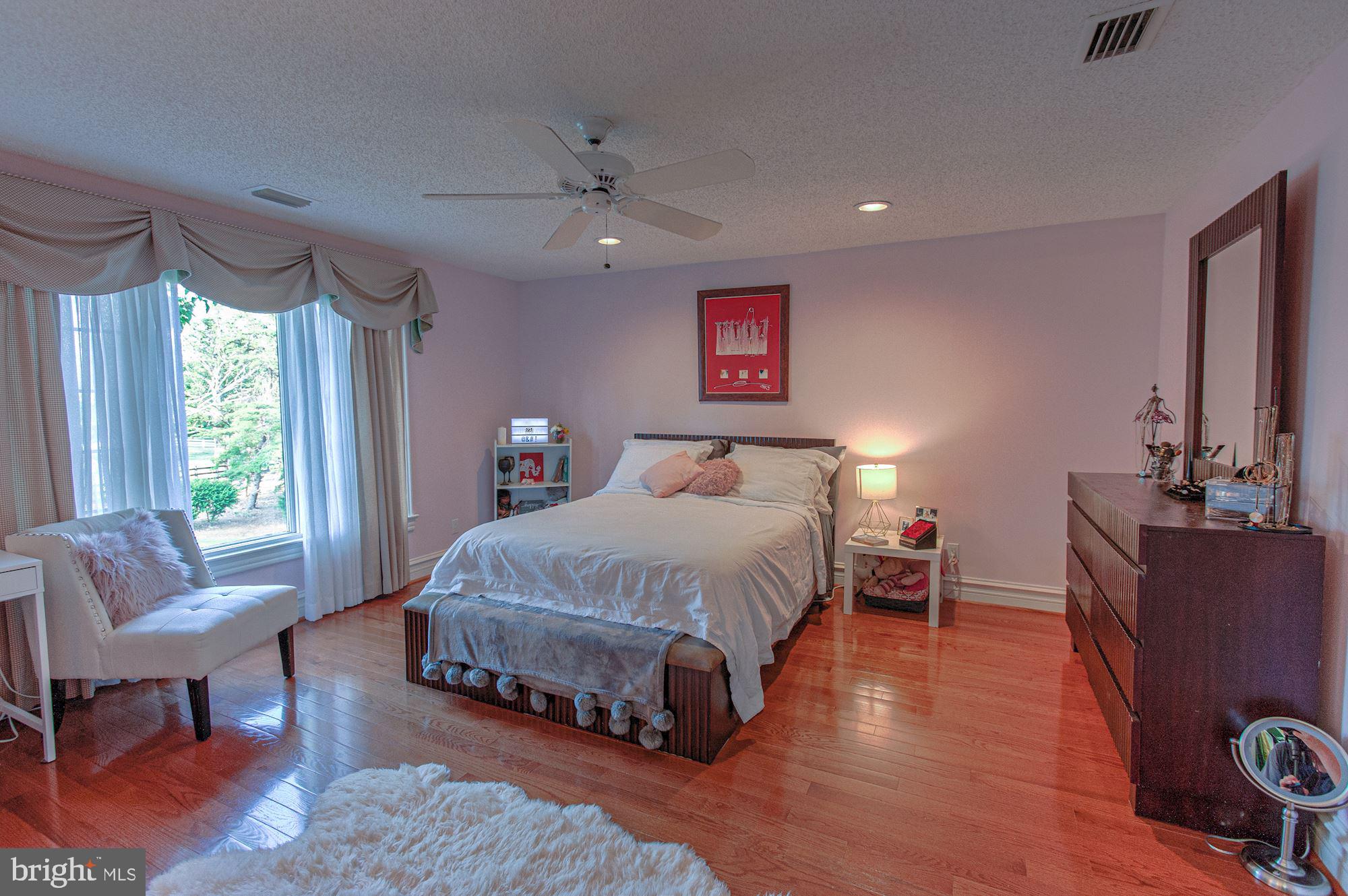 BEACH MILL ESTATES - Residential