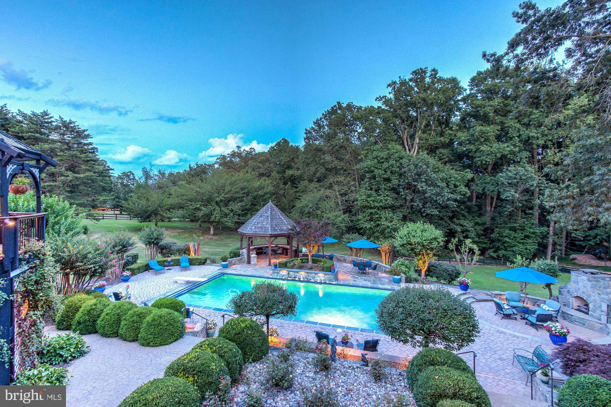BEACH MILL ESTATES - Residential
