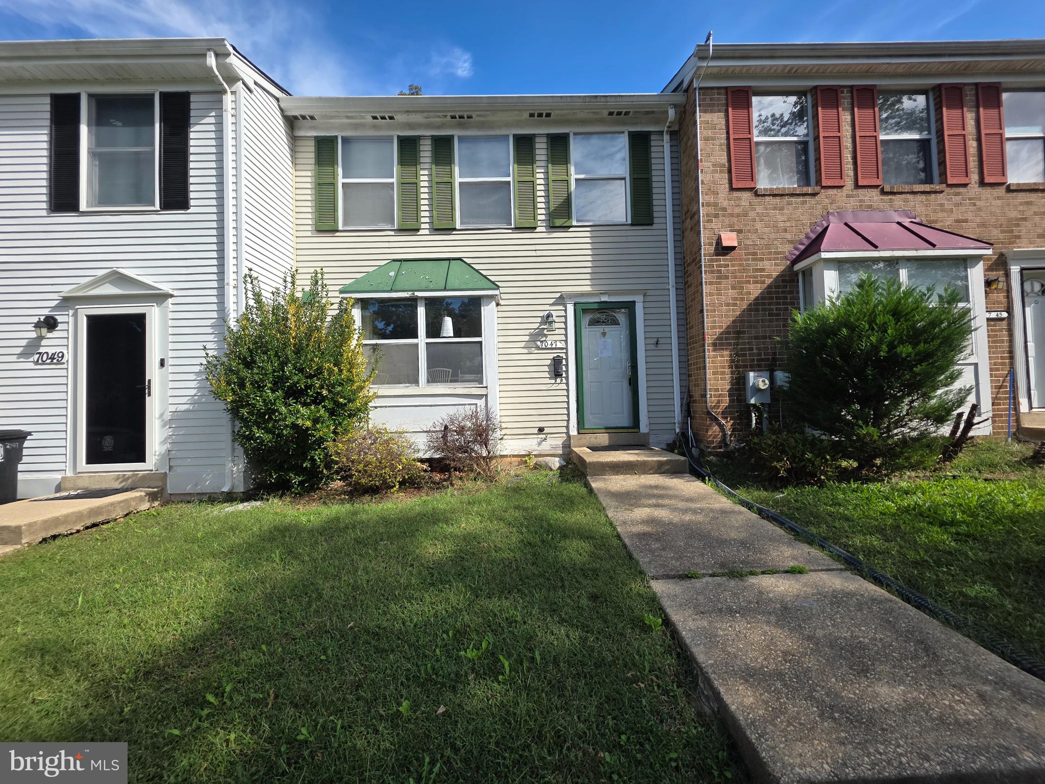 This is a great starter home and ideal for the buyer who is seeking to update or for the first time homebuyers ready to build equity but also perfect for empty nesters looking to downsize. If you are looking for easier access to grocery stores, restaurants, shopping, major highways to get you to work on time or a quick access to public transportation and a direct route into DC, then look no further. This cozy 3 level home offers lots of windows for natural lighting and ample closet space. The main level greets you with a spacious kitchen which leads you to the large living room. A half bath is ideal for your guest. Ascend to the 2nd level and you will find 2 ample bedrooms and 2 full bathrooms. In the walkout basement, there is a laundry room, a family room and and unfinished area, which is great for storage. Nestled in the Woodstream Village community, this neighborhood is calm, walkable, and close to essential amenities. This is a must buy!