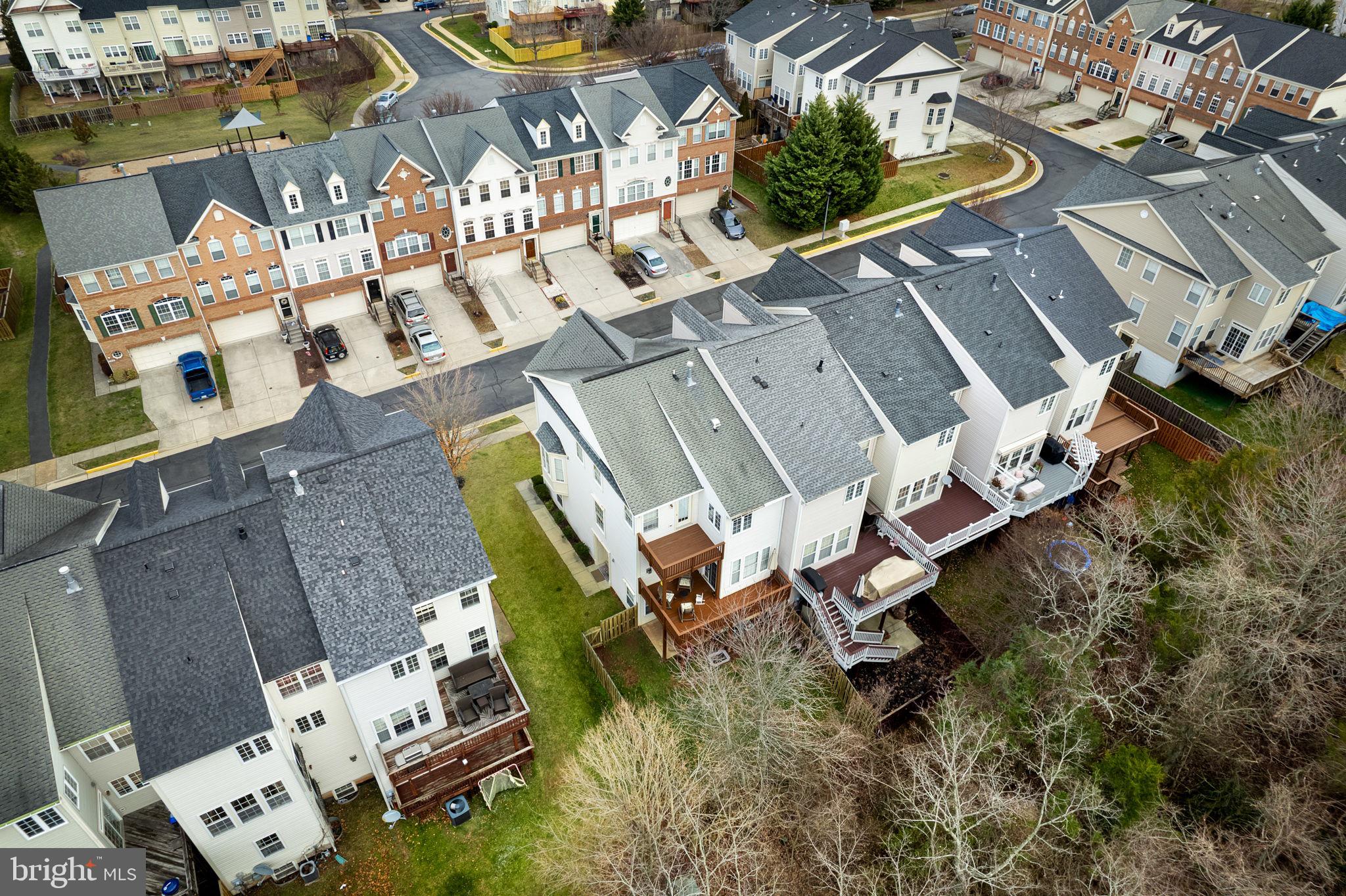 EDWARDS LANDING - Residential