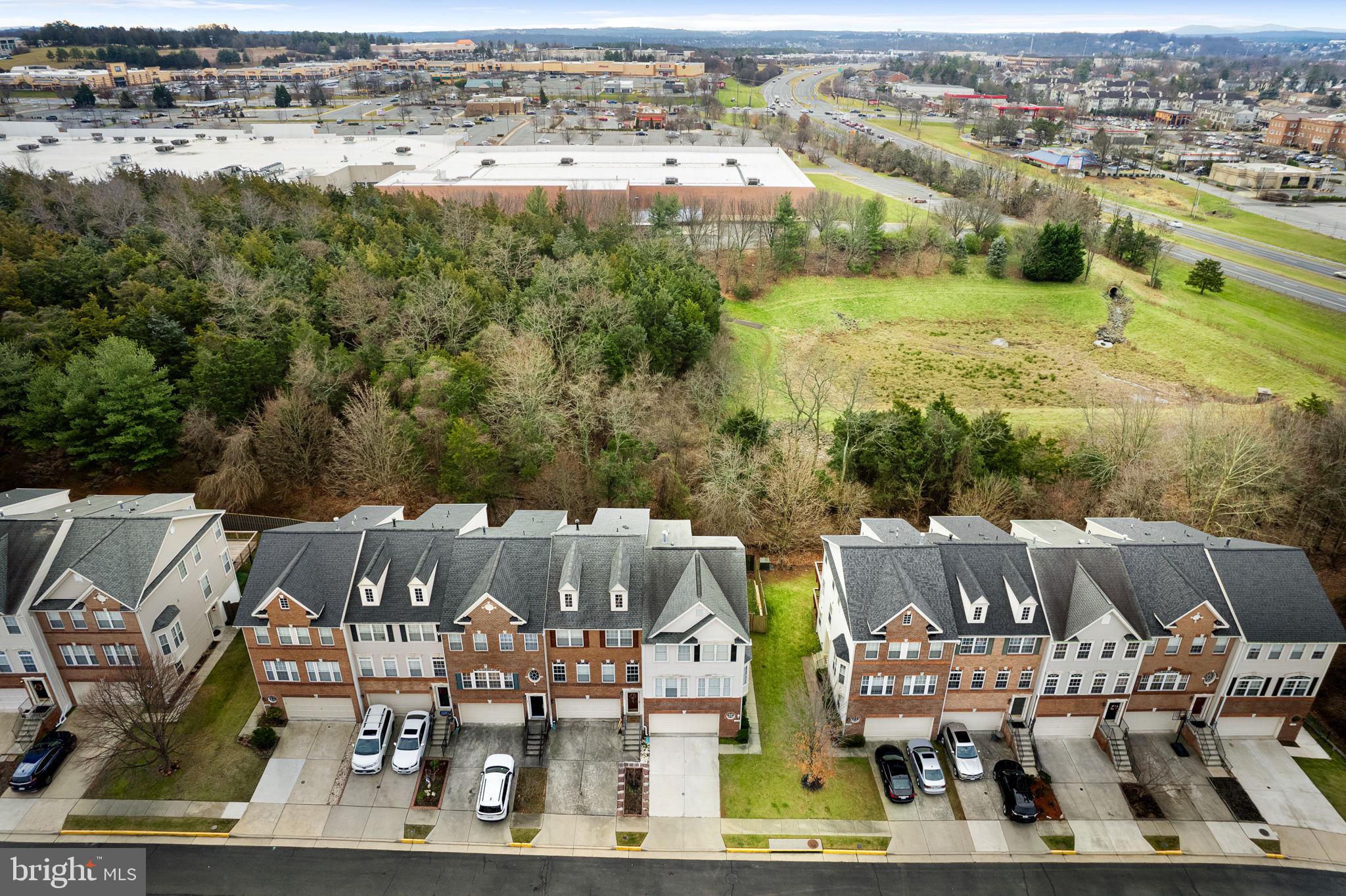 EDWARDS LANDING - Residential