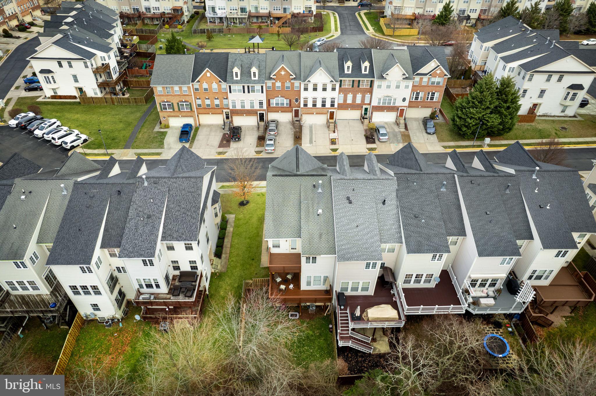 EDWARDS LANDING - Residential