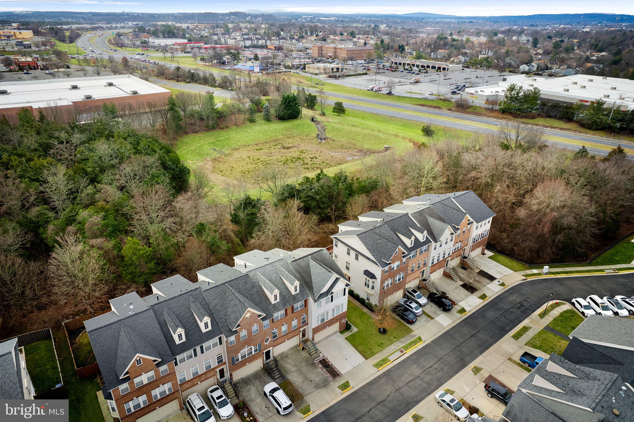 EDWARDS LANDING - Residential