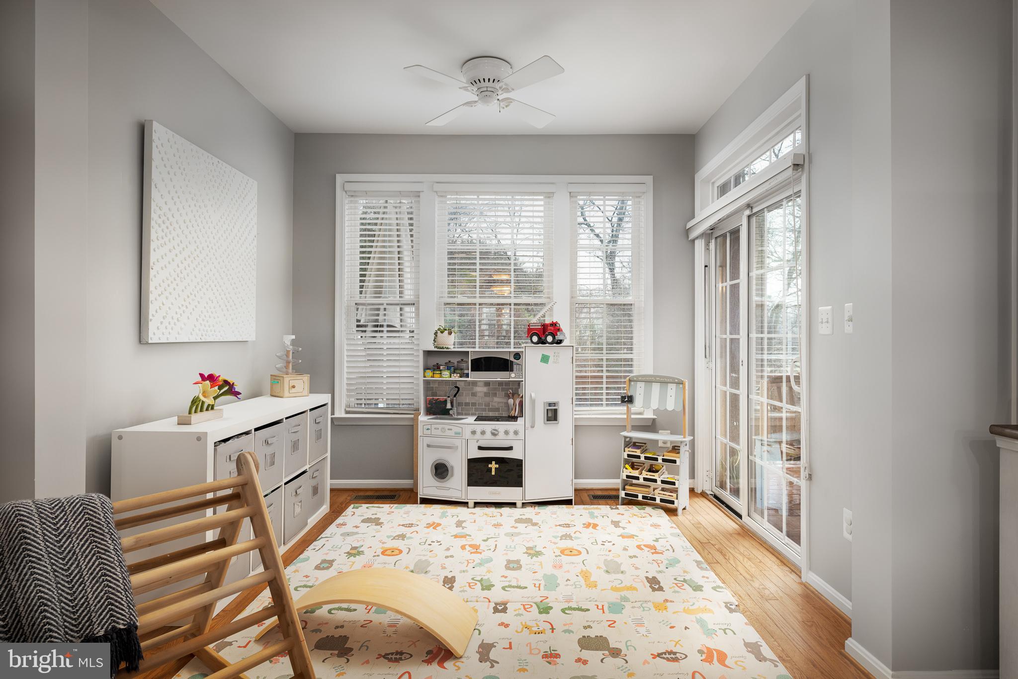 EDWARDS LANDING - Residential