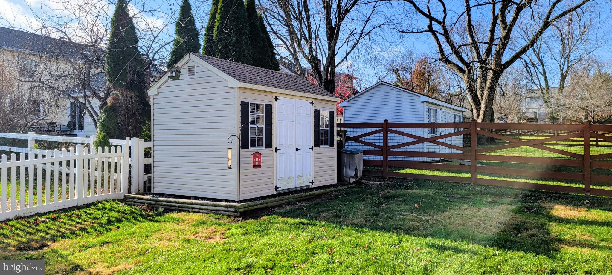 OAK RIDGE - Residential