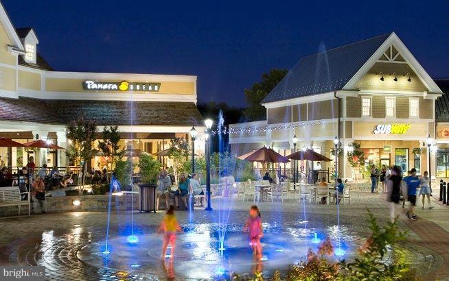 HOMELAND VILLAGE - Residential Lease