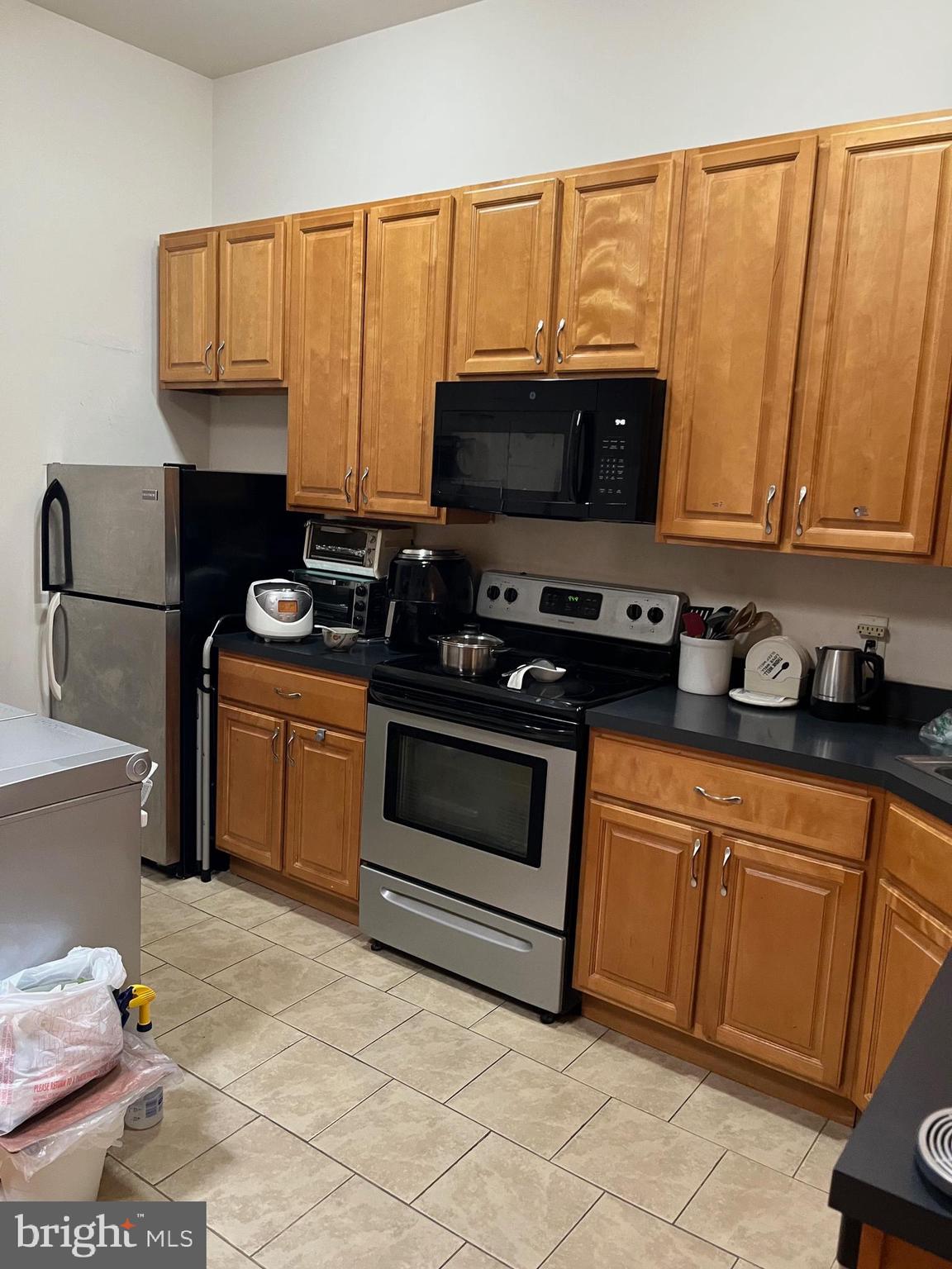 WEST POWELTON - Commercial Sale