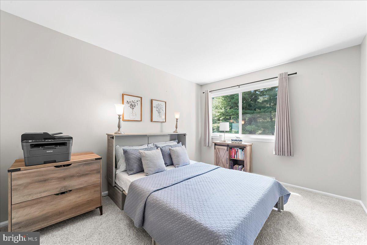 TOWER HILL - Residential