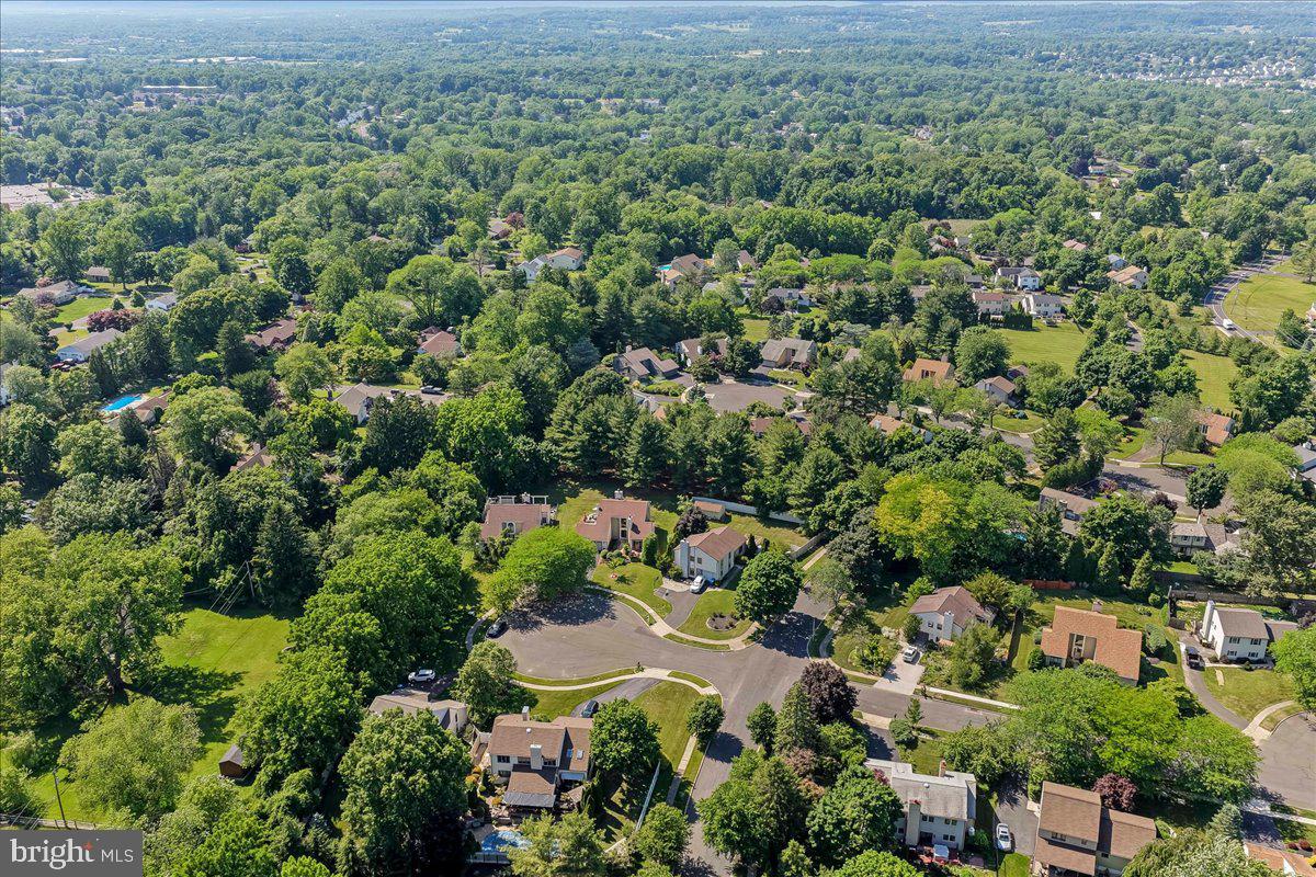 TOWER HILL - Residential