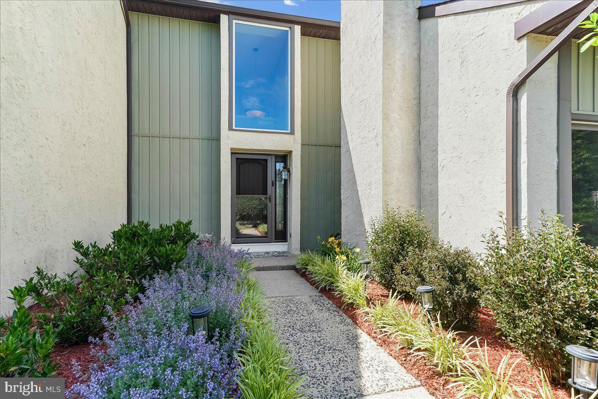 TOWER HILL - Residential