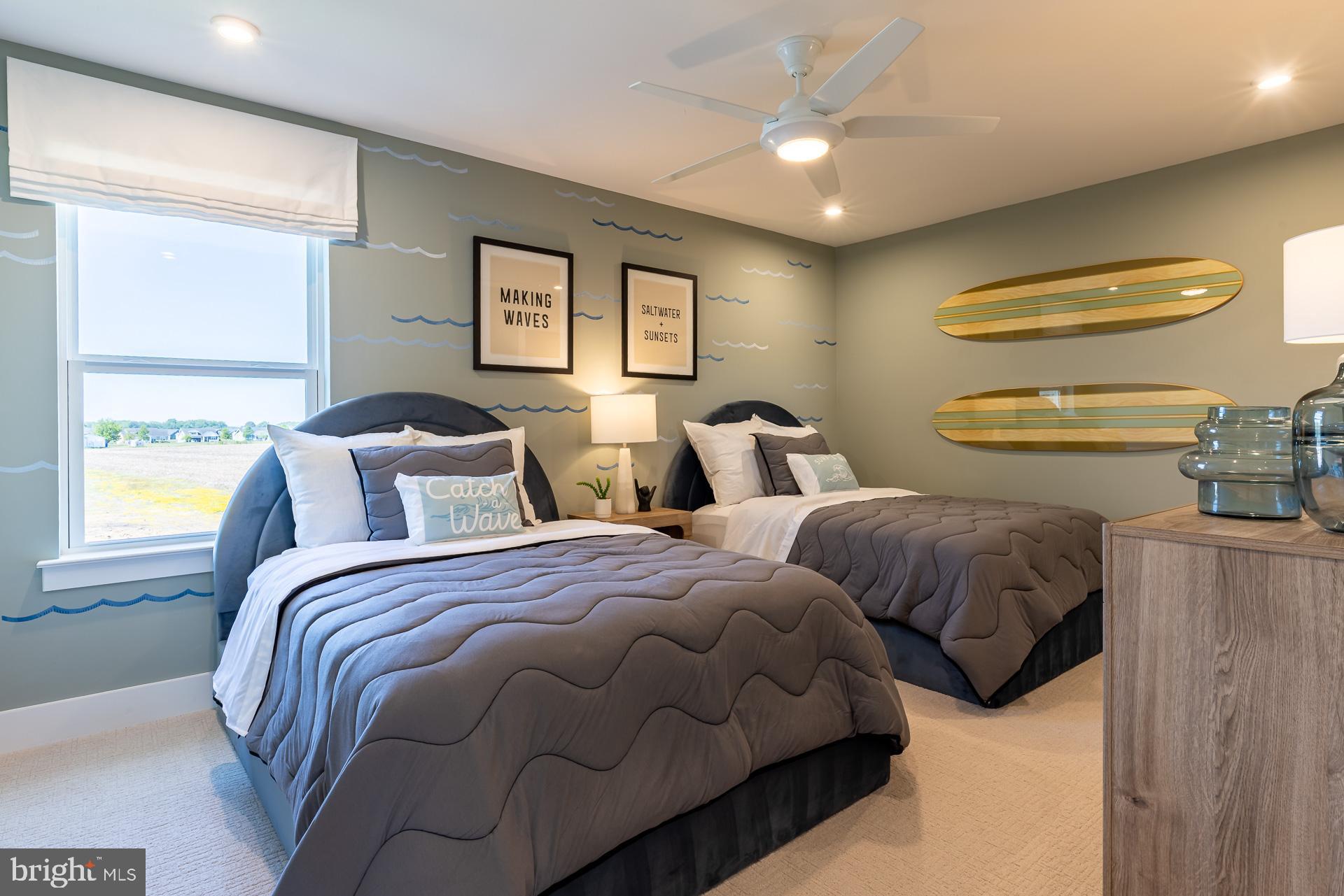 SYCAMORE CHASE - Residential