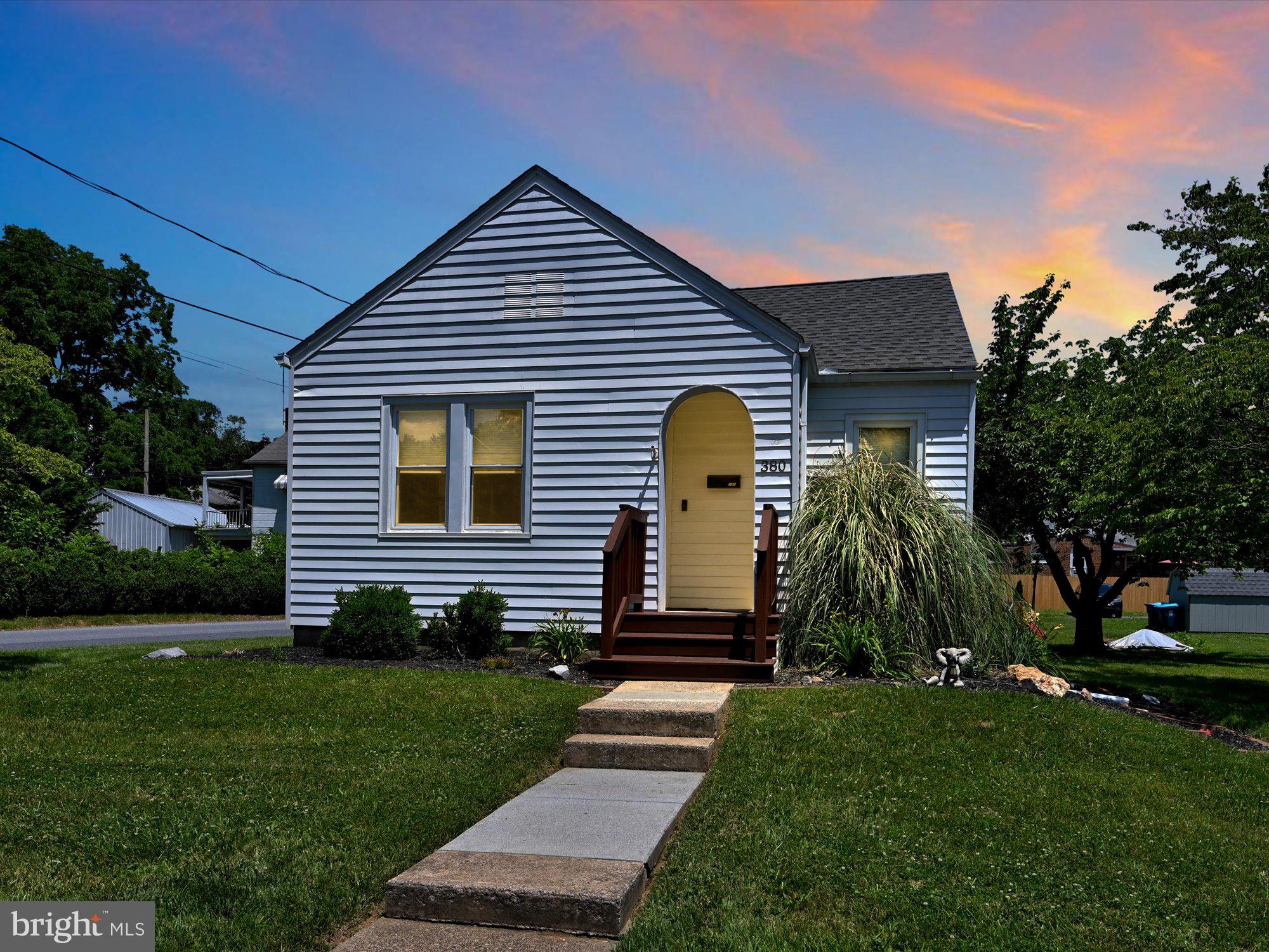 Move right in to this charming updated 1 story located on a very nice corner lot nestled in on a quiet one-way street. Newer windows, roof, carpet, paint, brand new Furnace in 2020, also recently updated bathroom. Home offers 2 bedroom with large living room and a full basement for plenty of storage. Close to both Harrisburg & Hershey and quick access to major freeways and shopping as well.