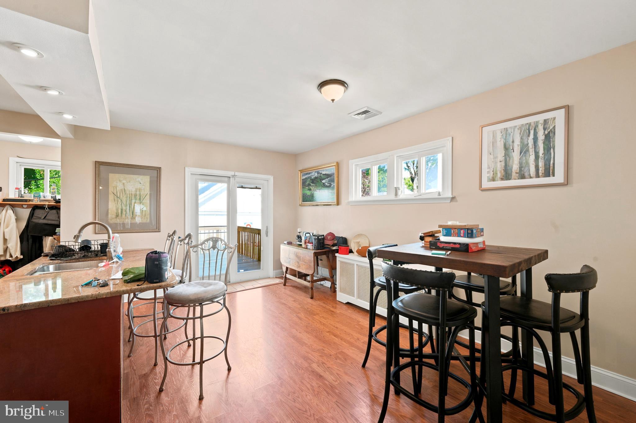 BROOKLINE - Residential