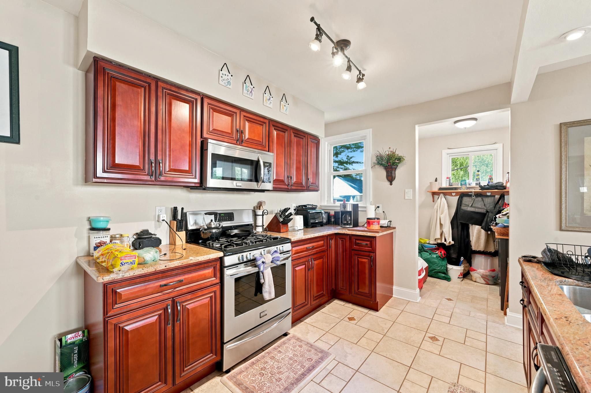 BROOKLINE - Residential