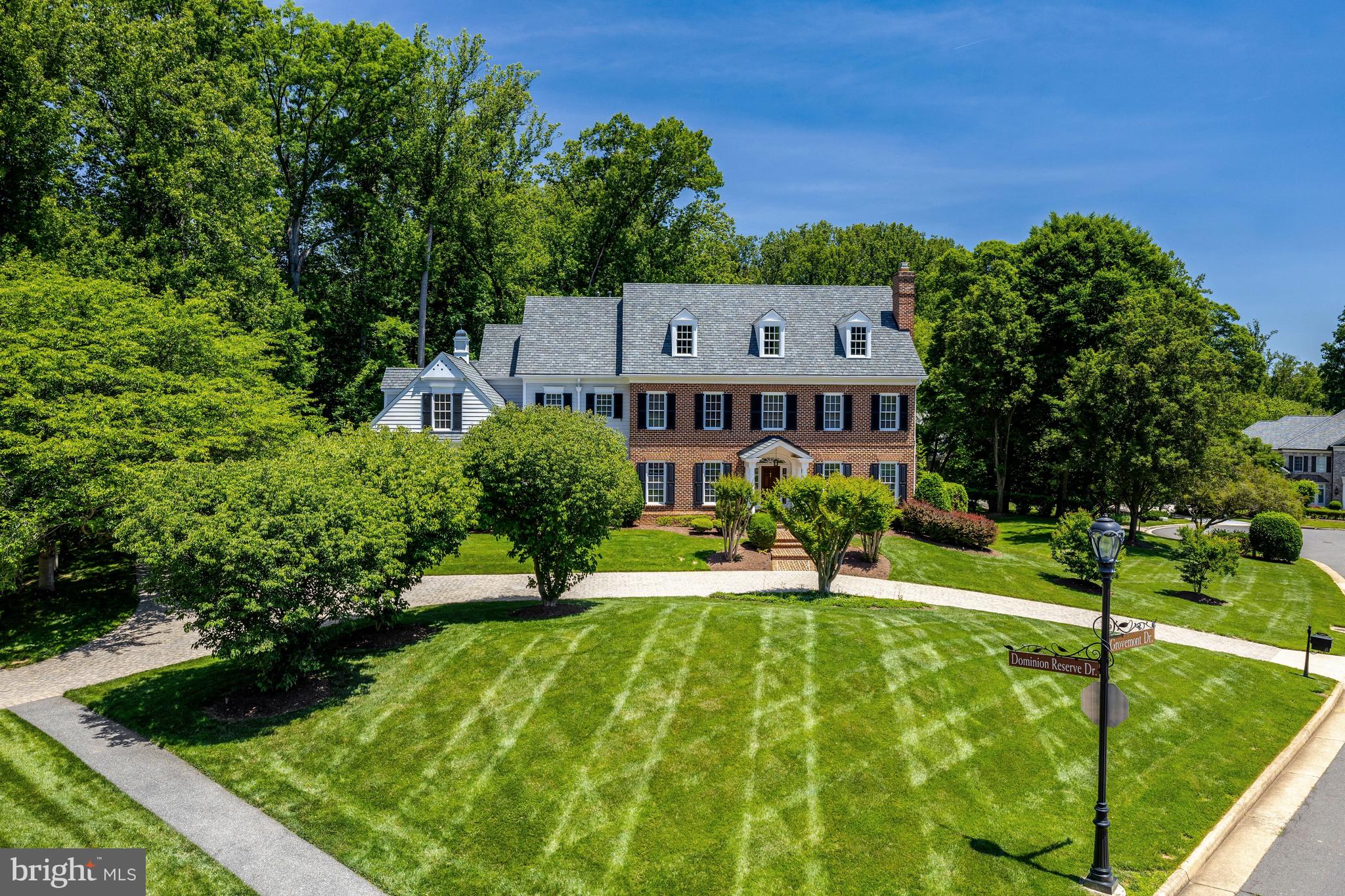 THE RESERVE - Residential