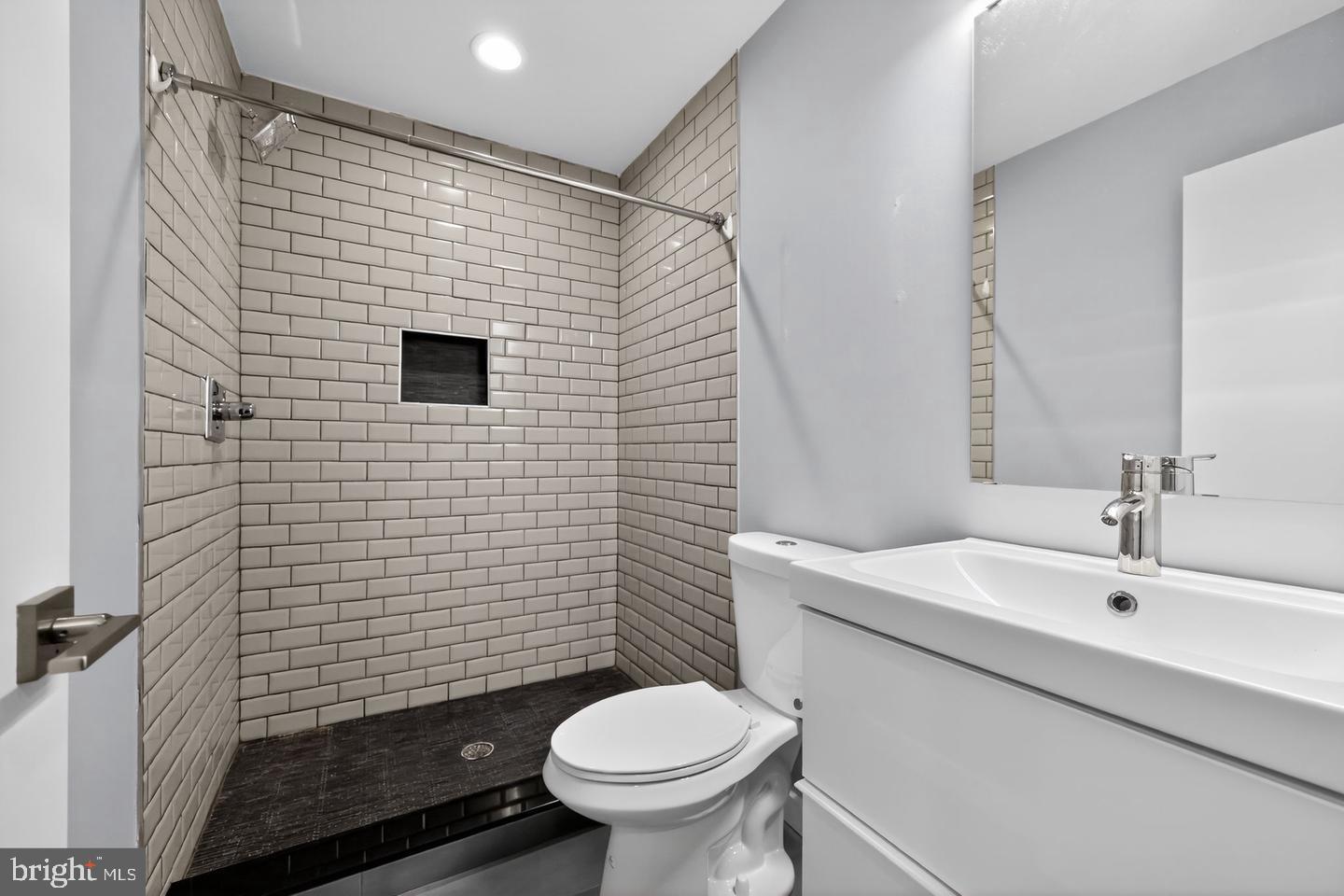 GRAYS FERRY - Residential