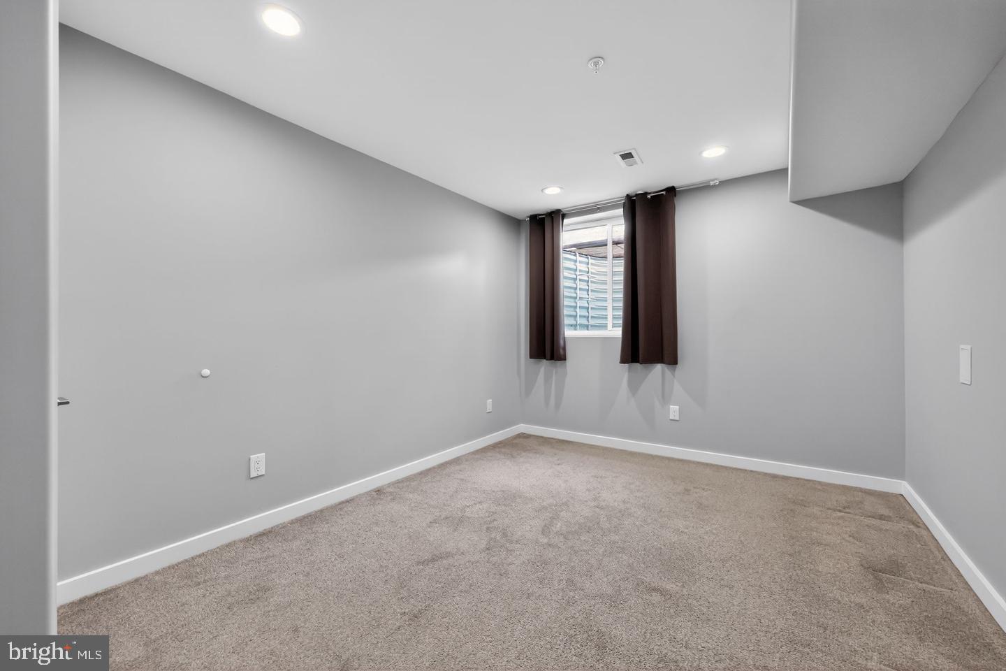 GRAYS FERRY - Residential