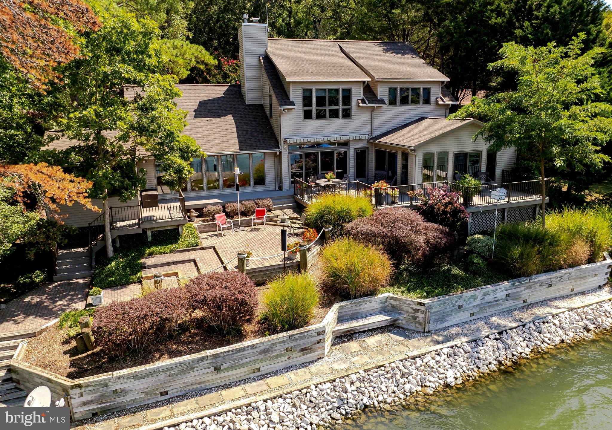 DRUM POINT - Residential