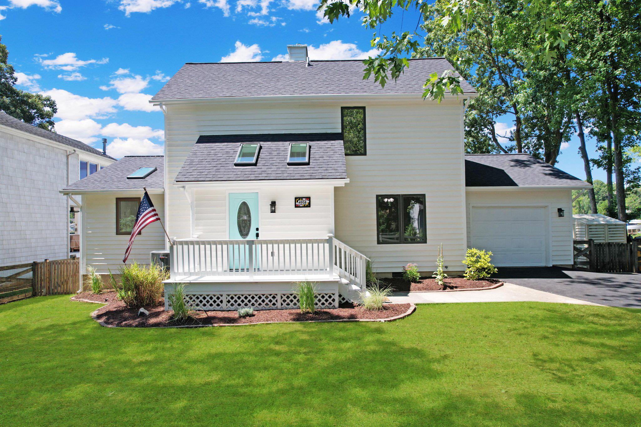 AVALON SHORES - Residential