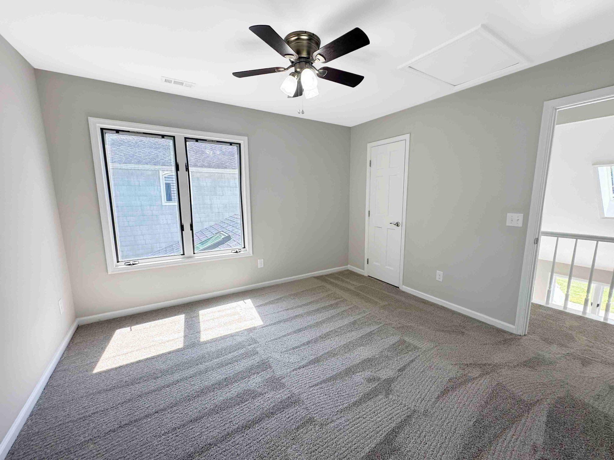 AVALON SHORES - Residential