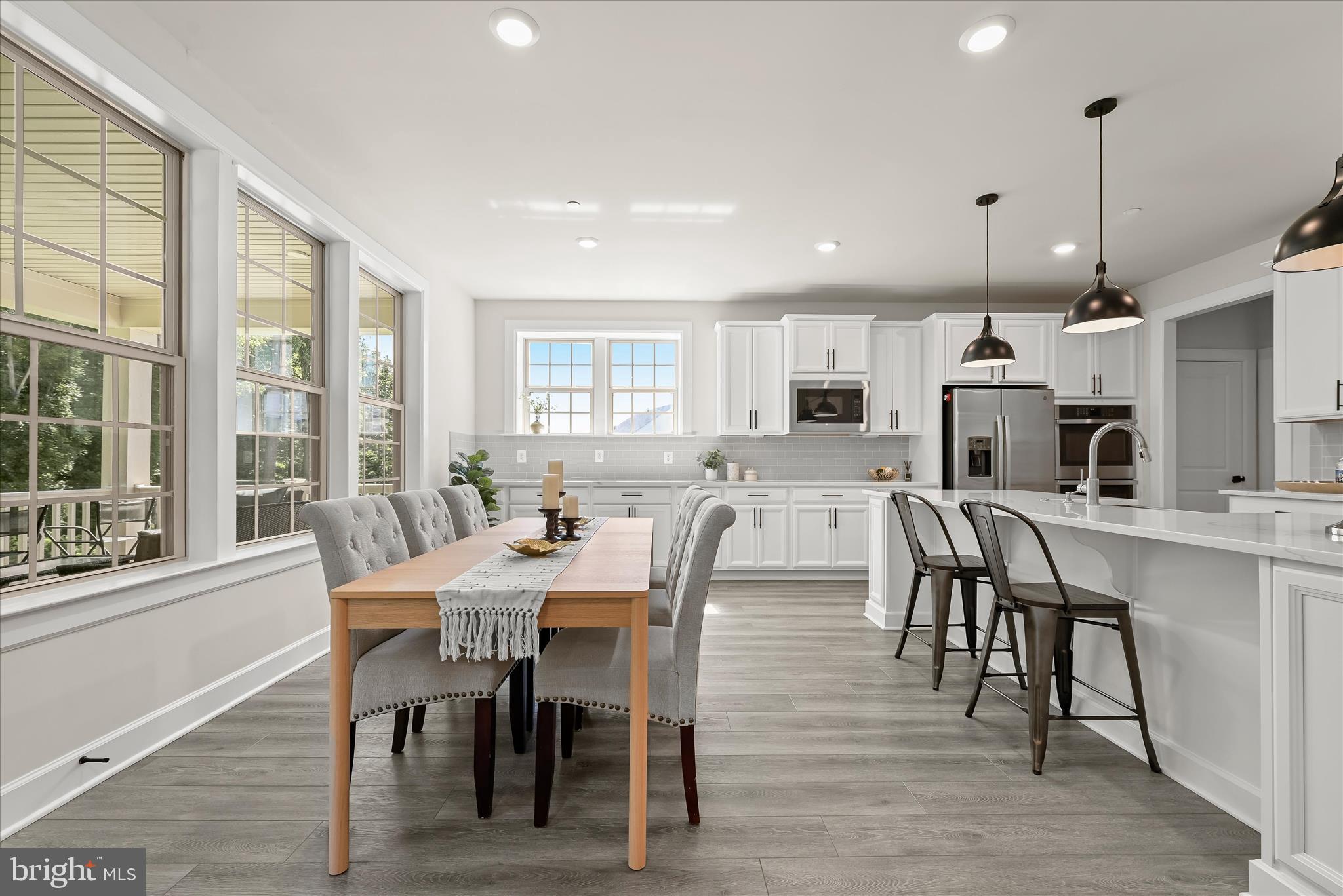 CEDAR CREEK - Residential