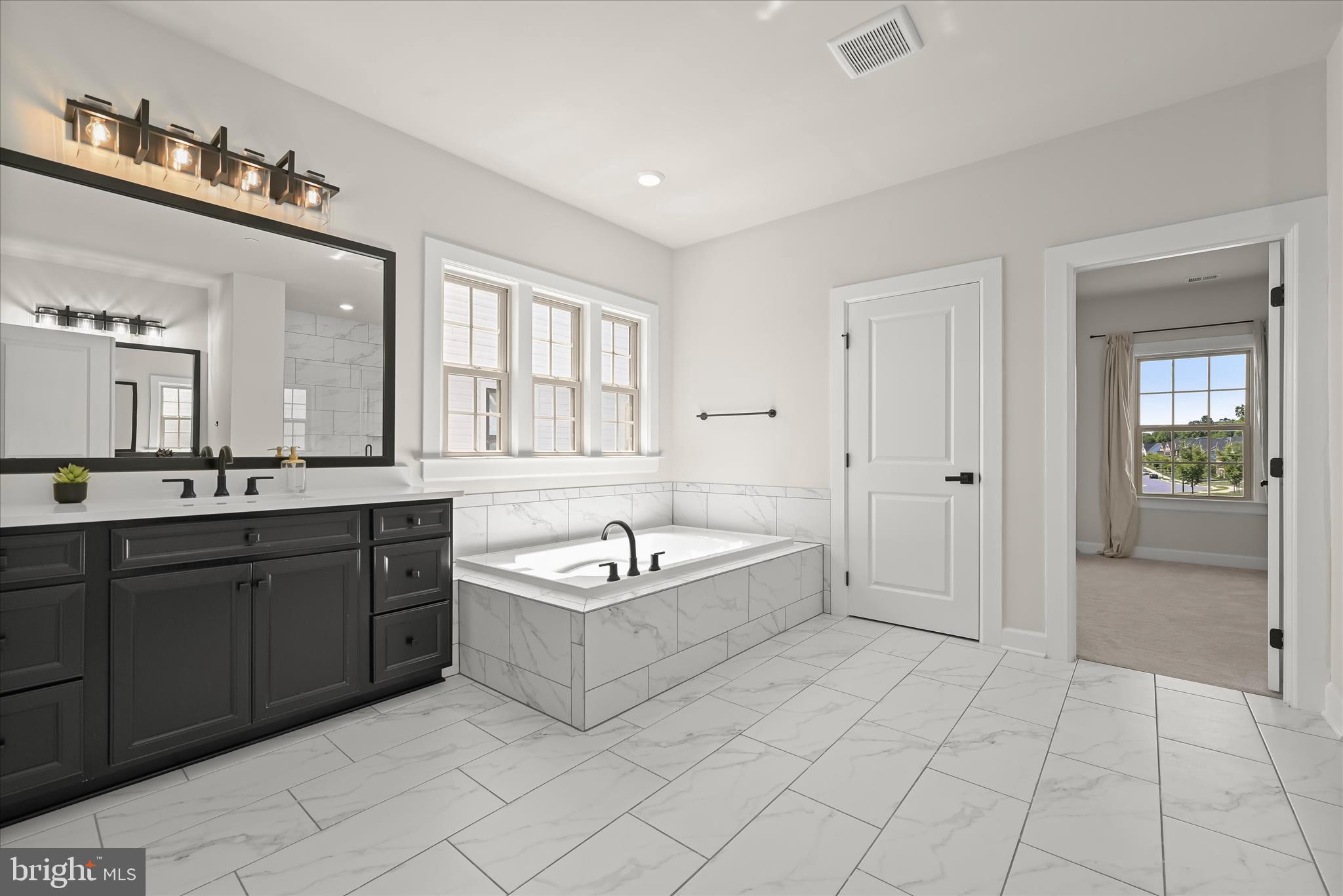 CEDAR CREEK - Residential