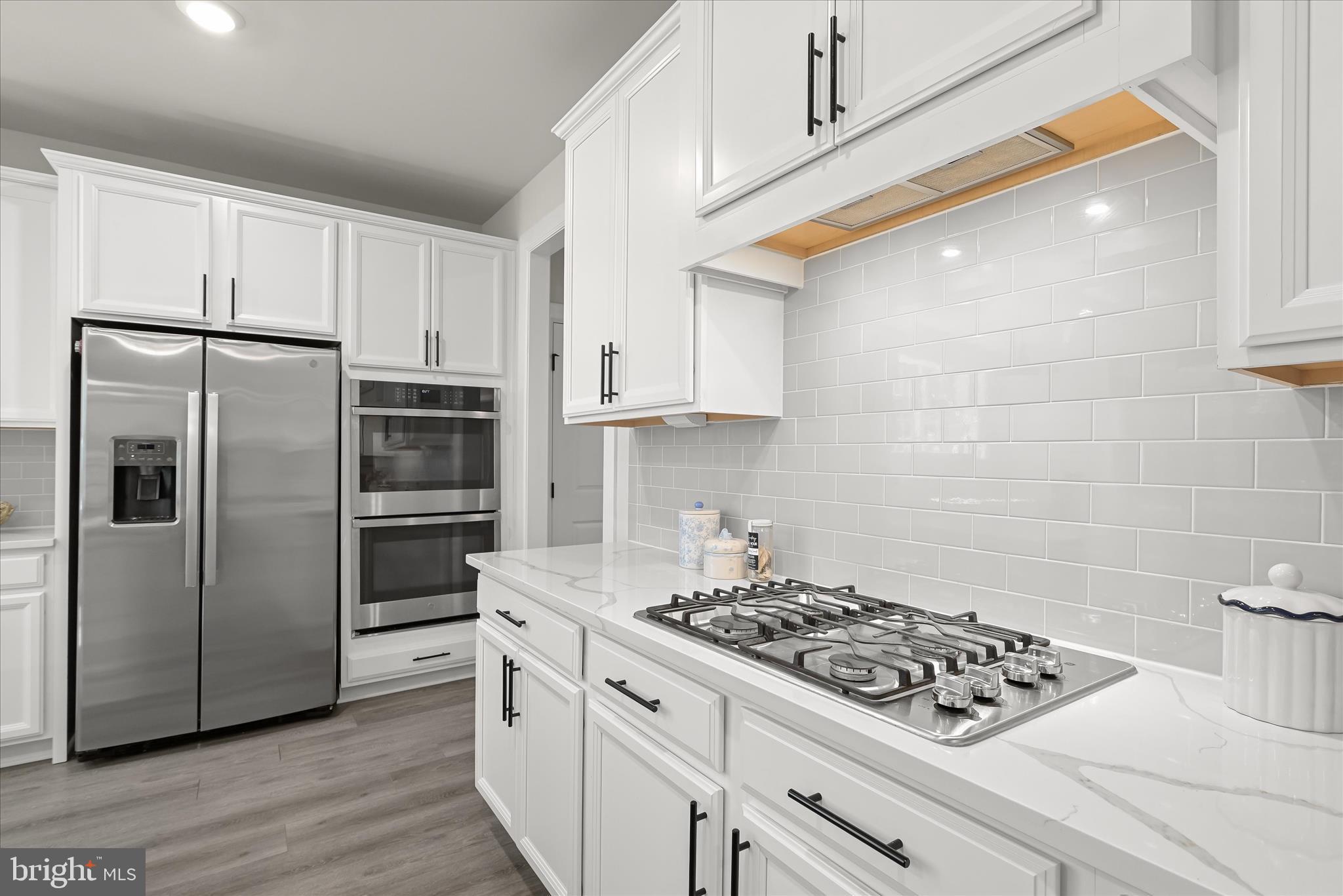 CEDAR CREEK - Residential