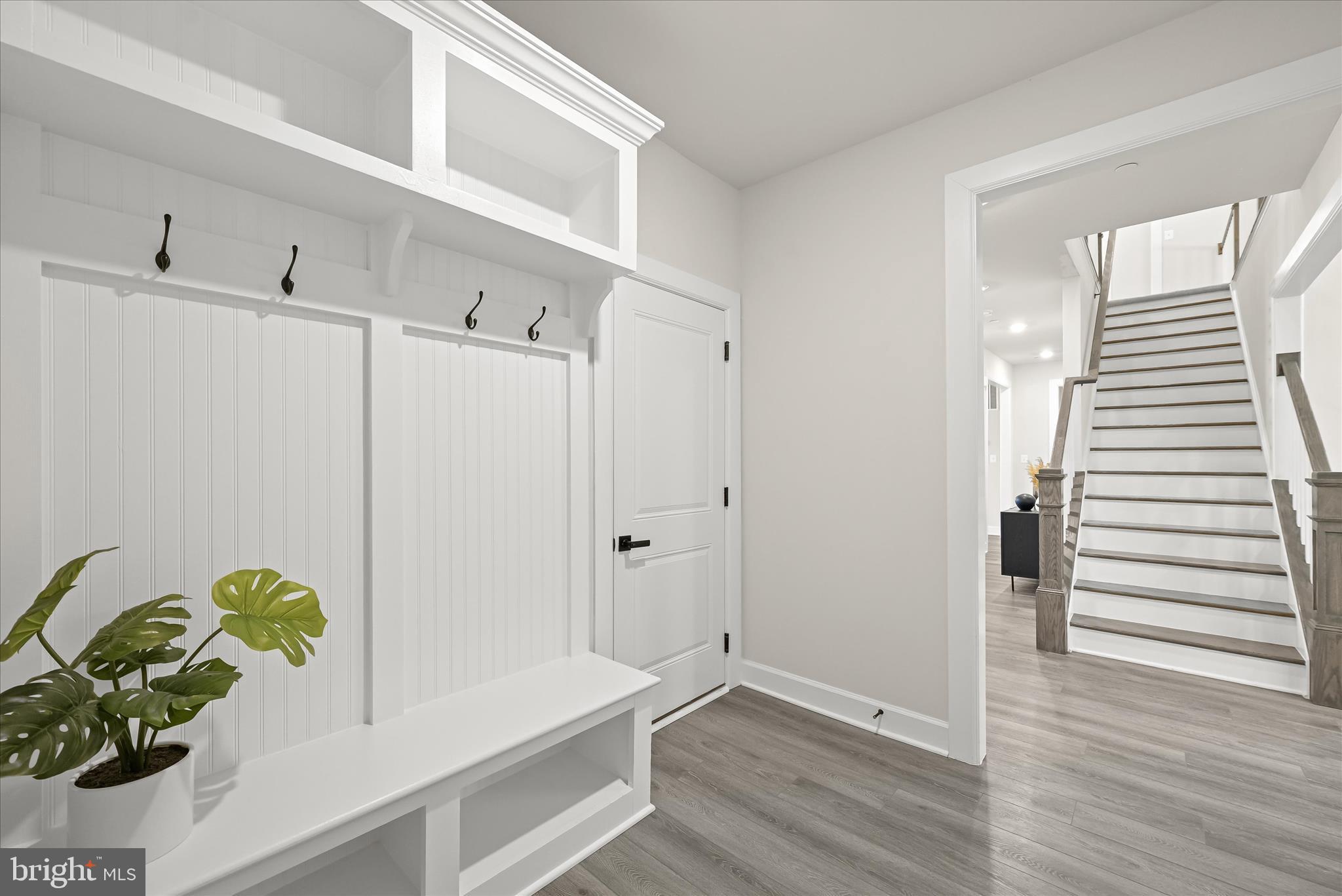 CEDAR CREEK - Residential