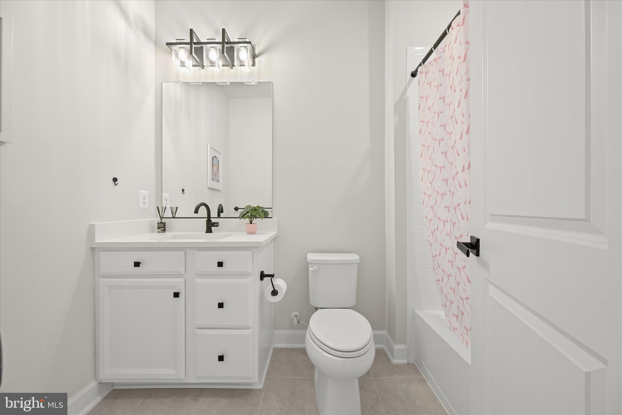 CEDAR CREEK - Residential