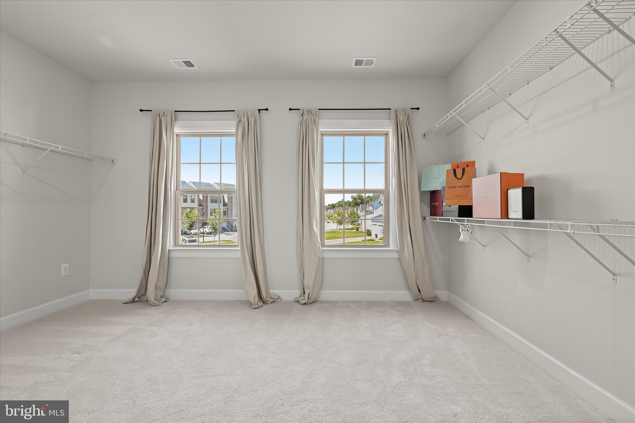 CEDAR CREEK - Residential