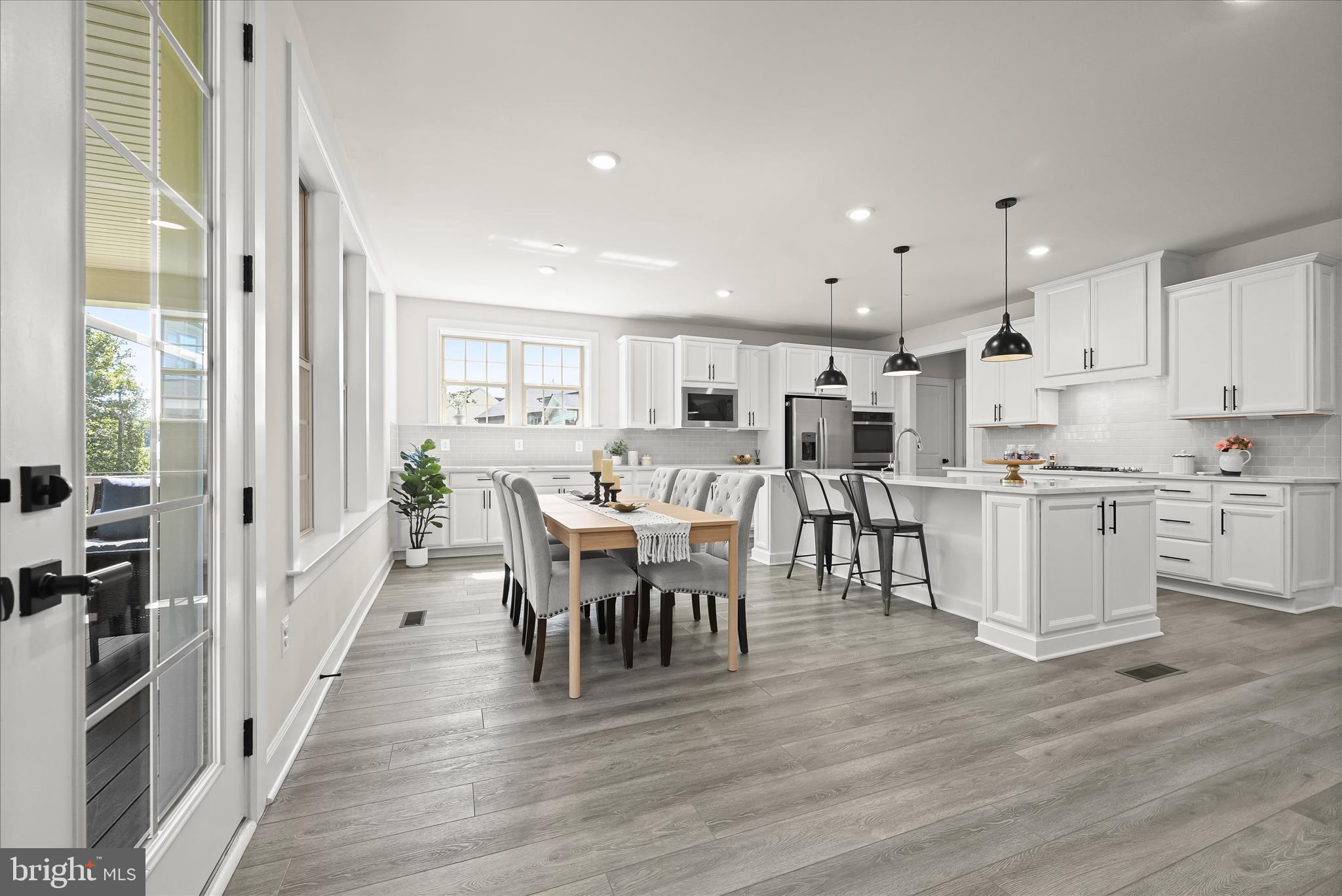 CEDAR CREEK - Residential