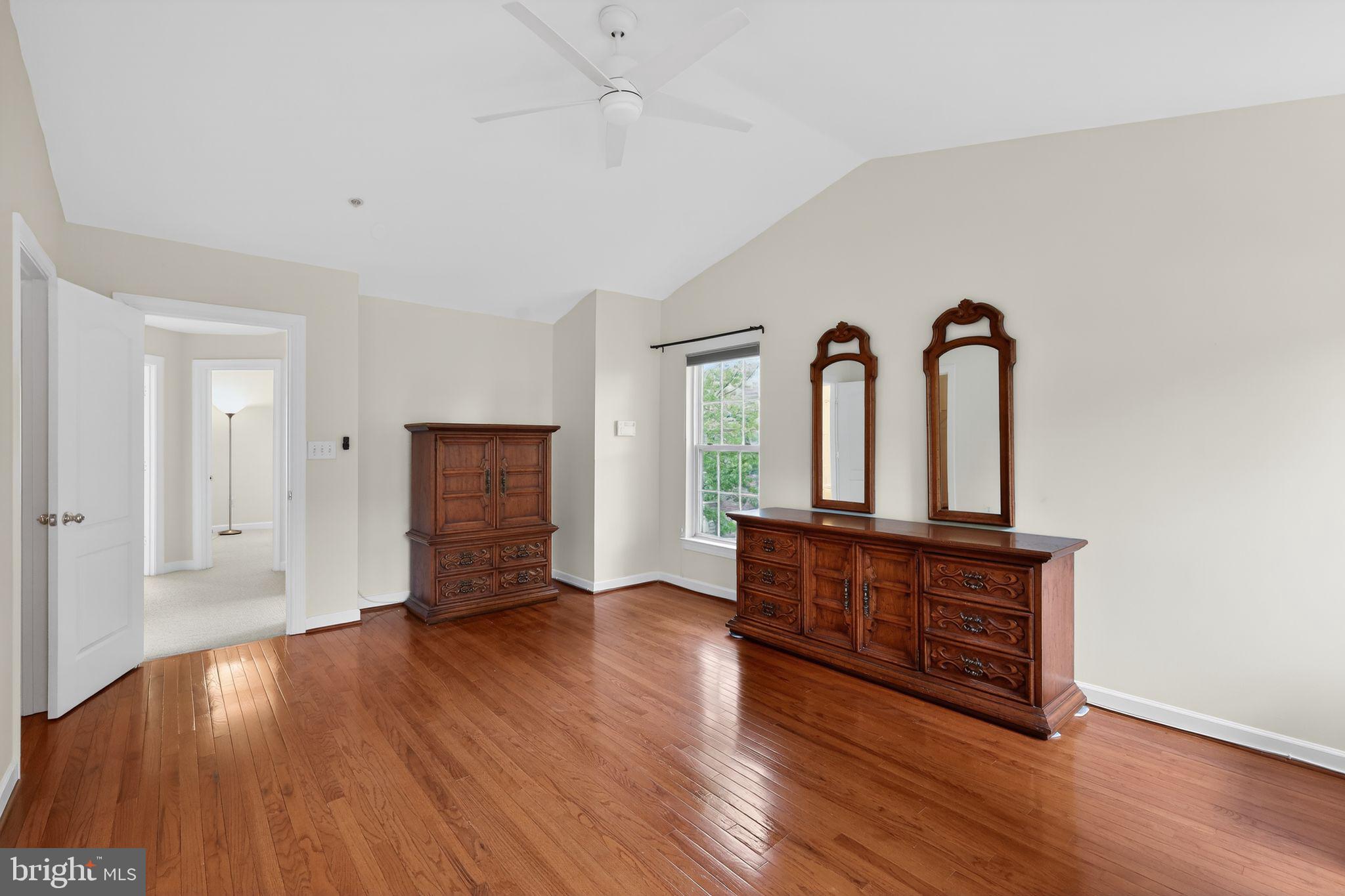 WHEATON OUT RES. (2) - Residential