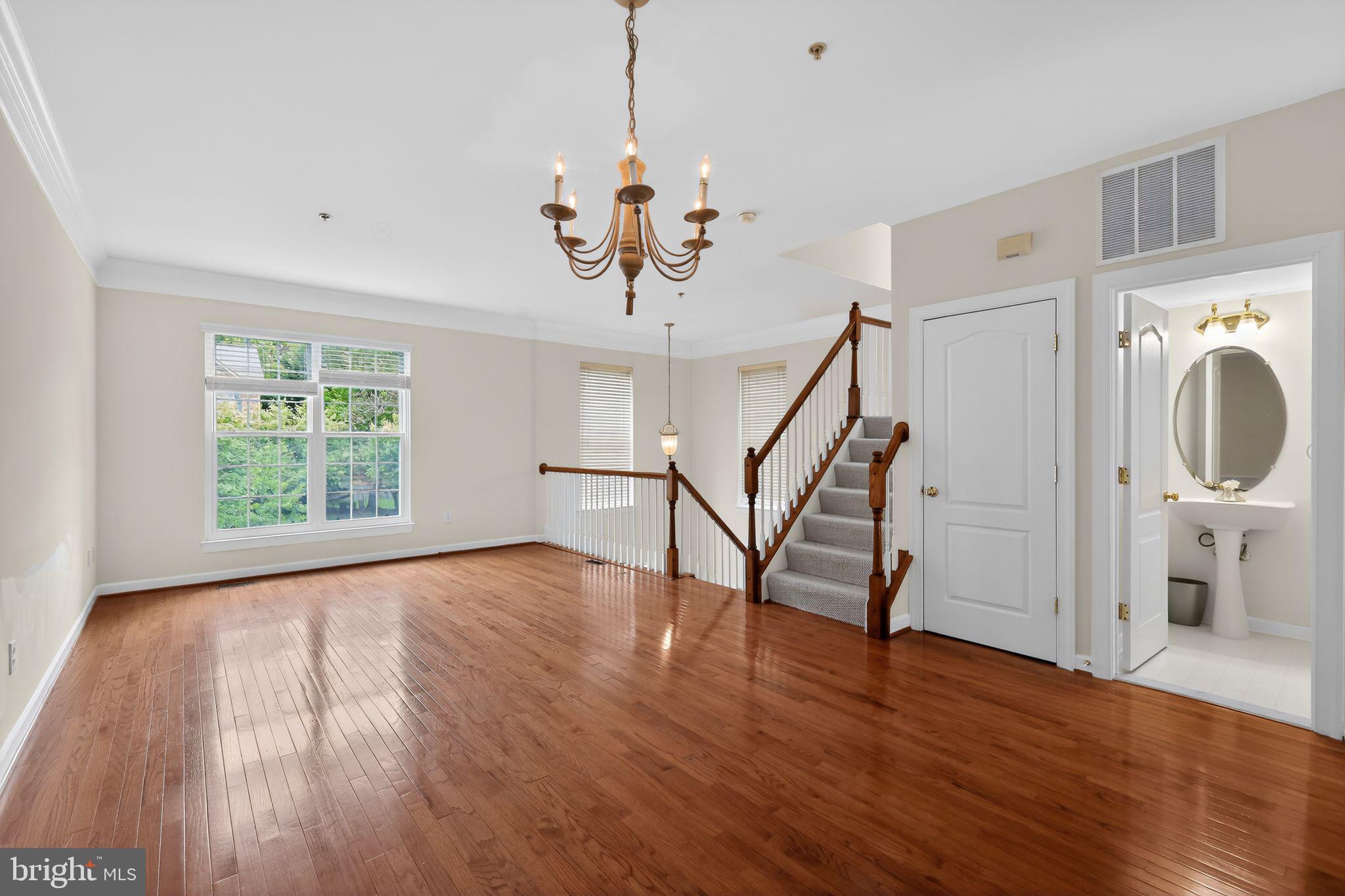WHEATON OUT RES. (2) - Residential