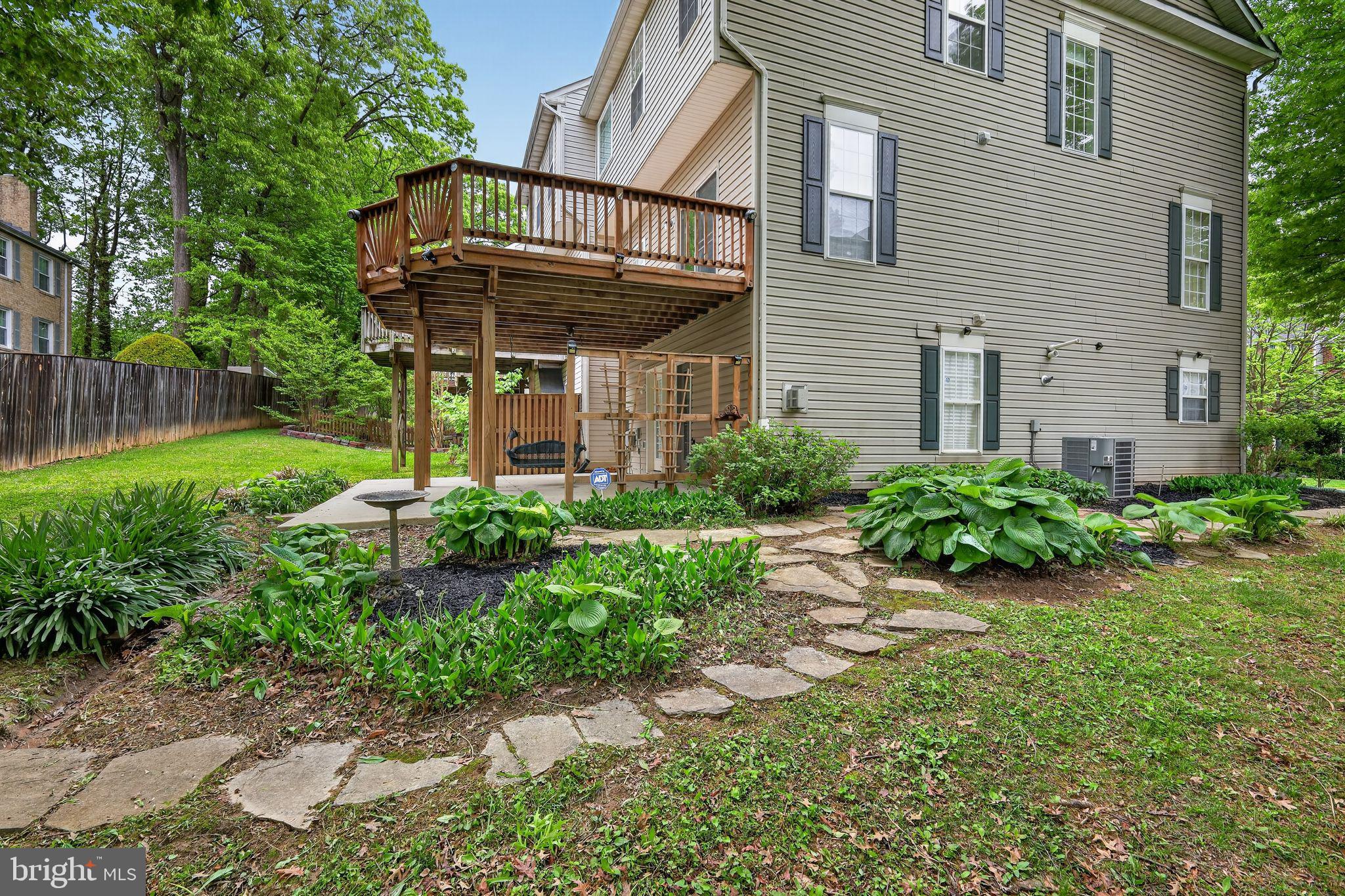 WHEATON OUT RES. (2) - Residential