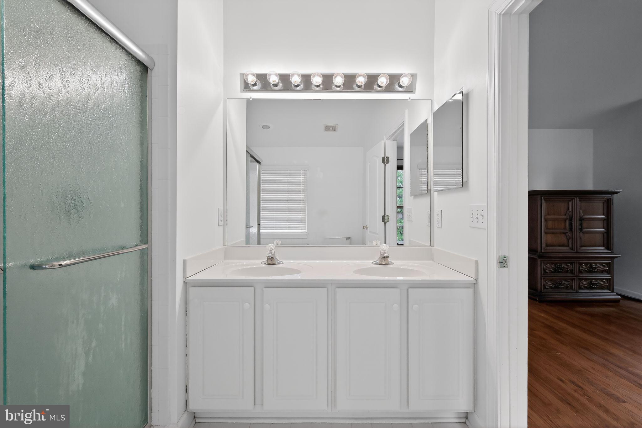 WHEATON OUT RES. (2) - Residential