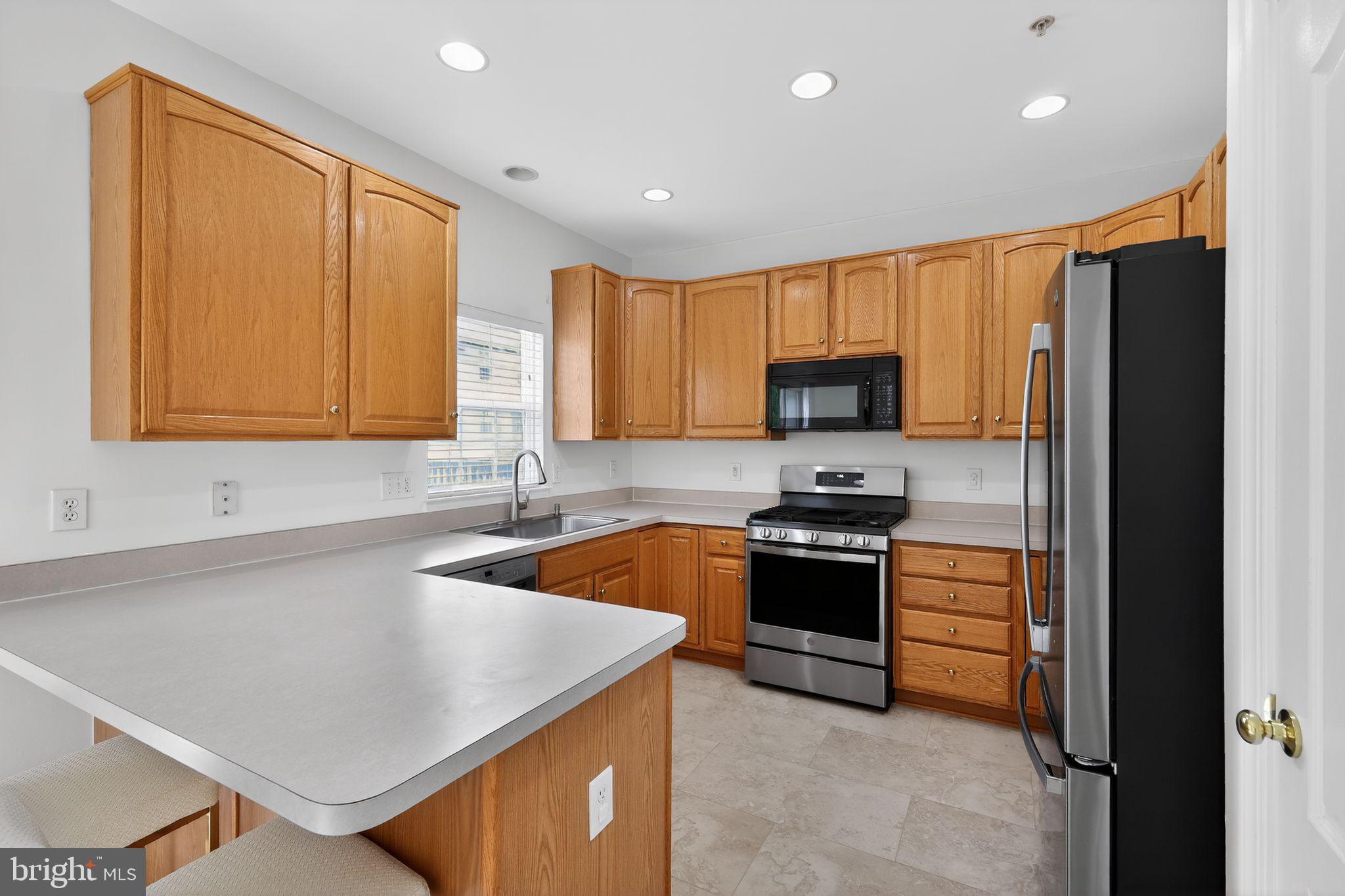 WHEATON OUT RES. (2) - Residential