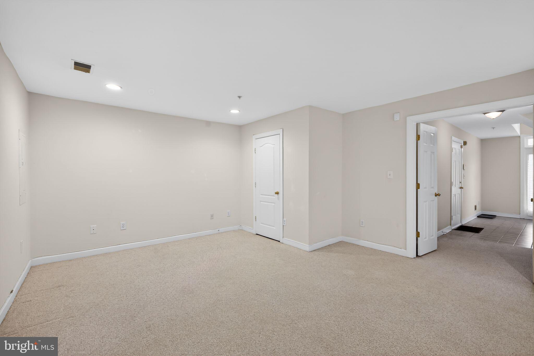 WHEATON OUT RES. (2) - Residential