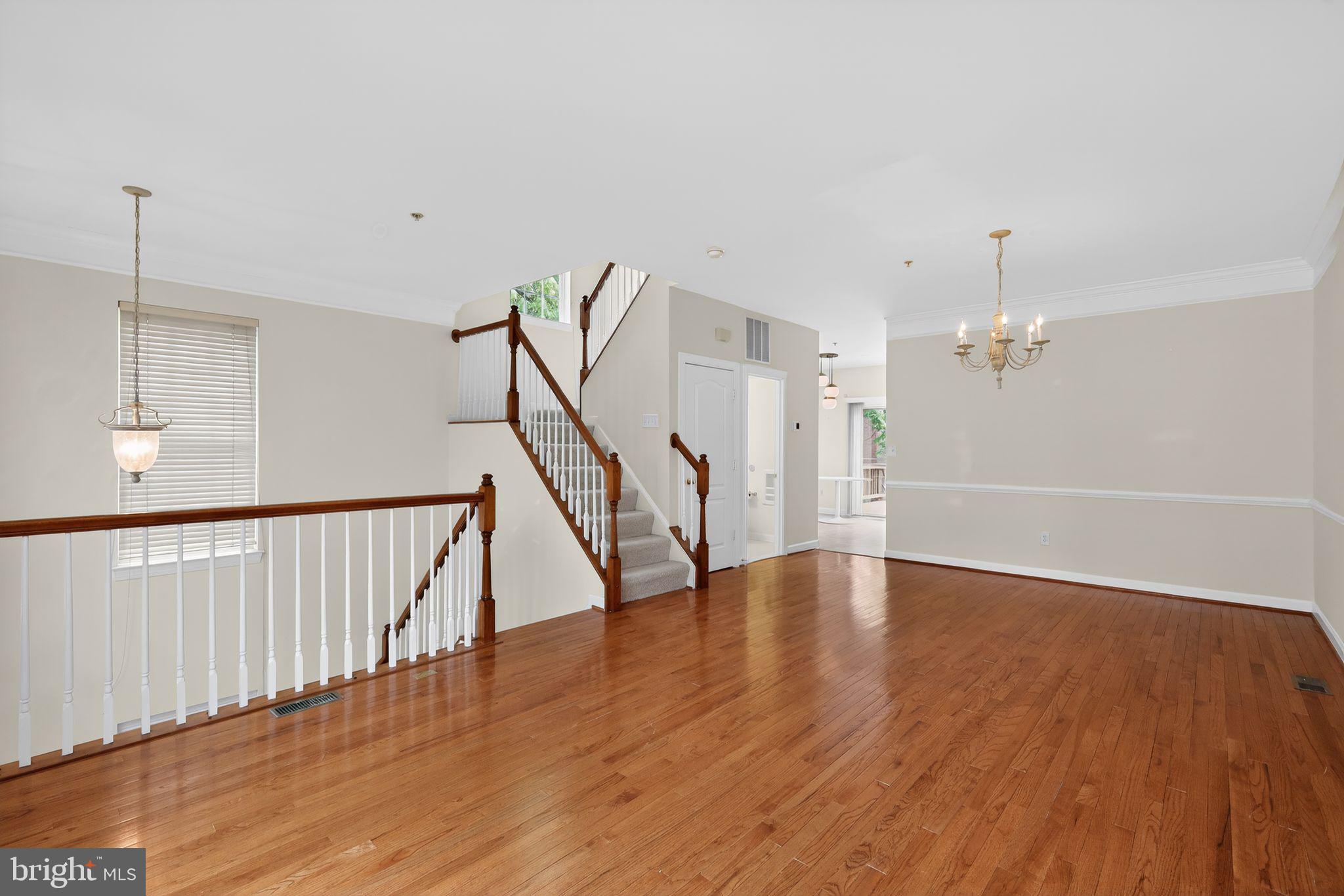 WHEATON OUT RES. (2) - Residential