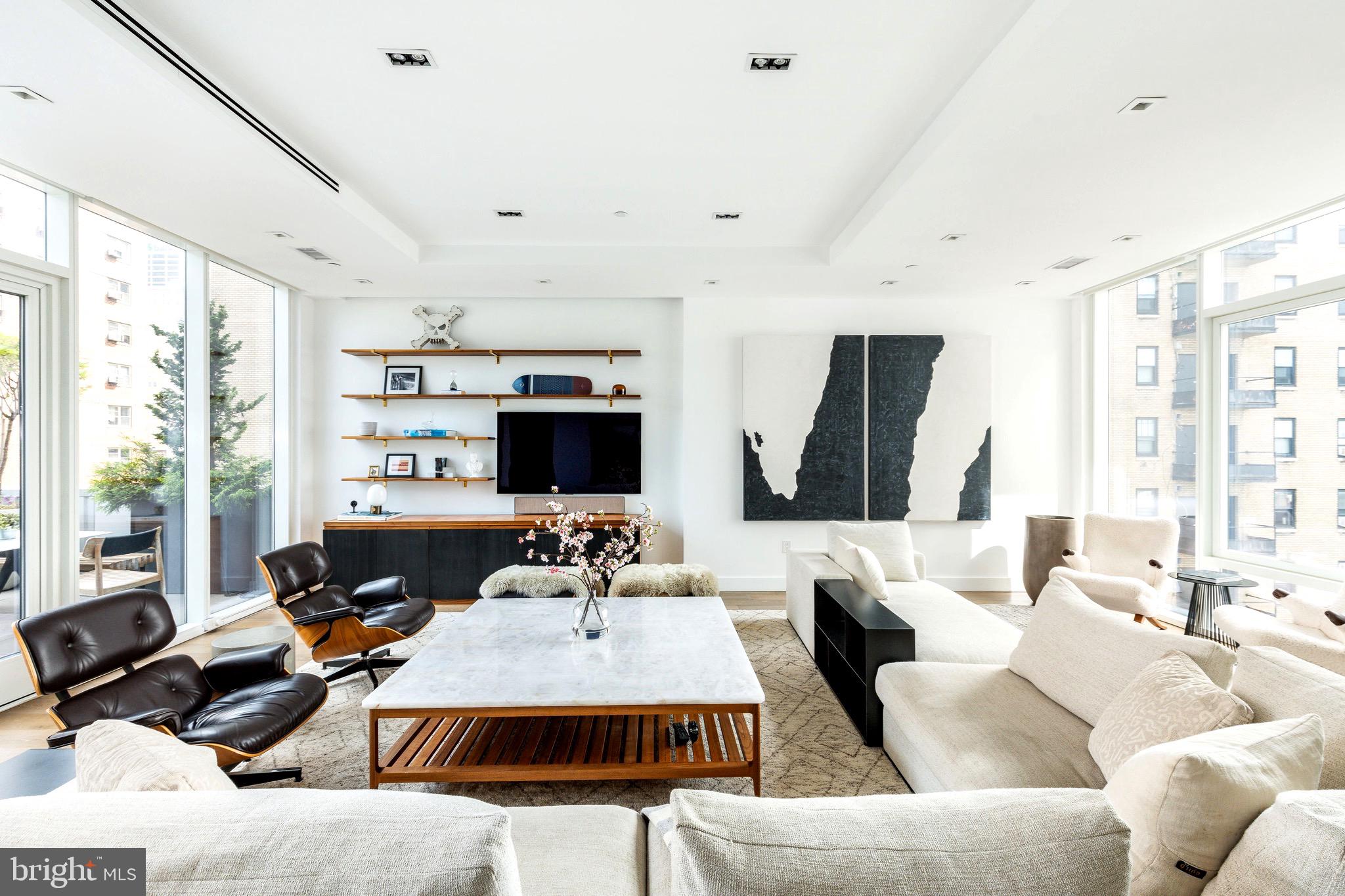 RITTENHOUSE SQUARE - Residential
