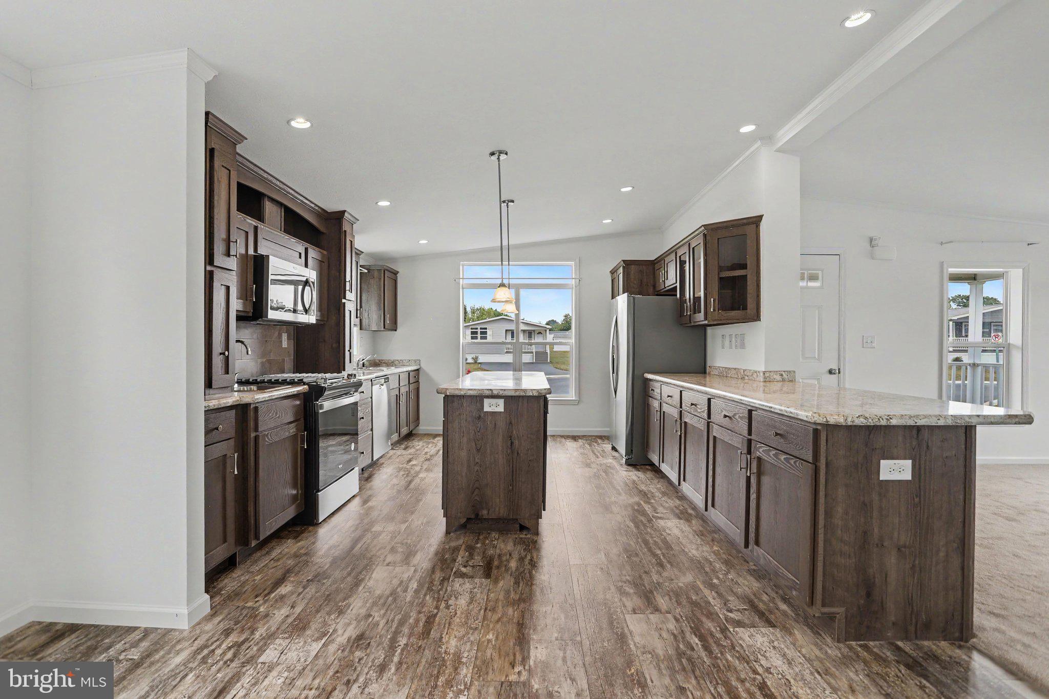 SHADOWSTONE VILLAGE - Residential