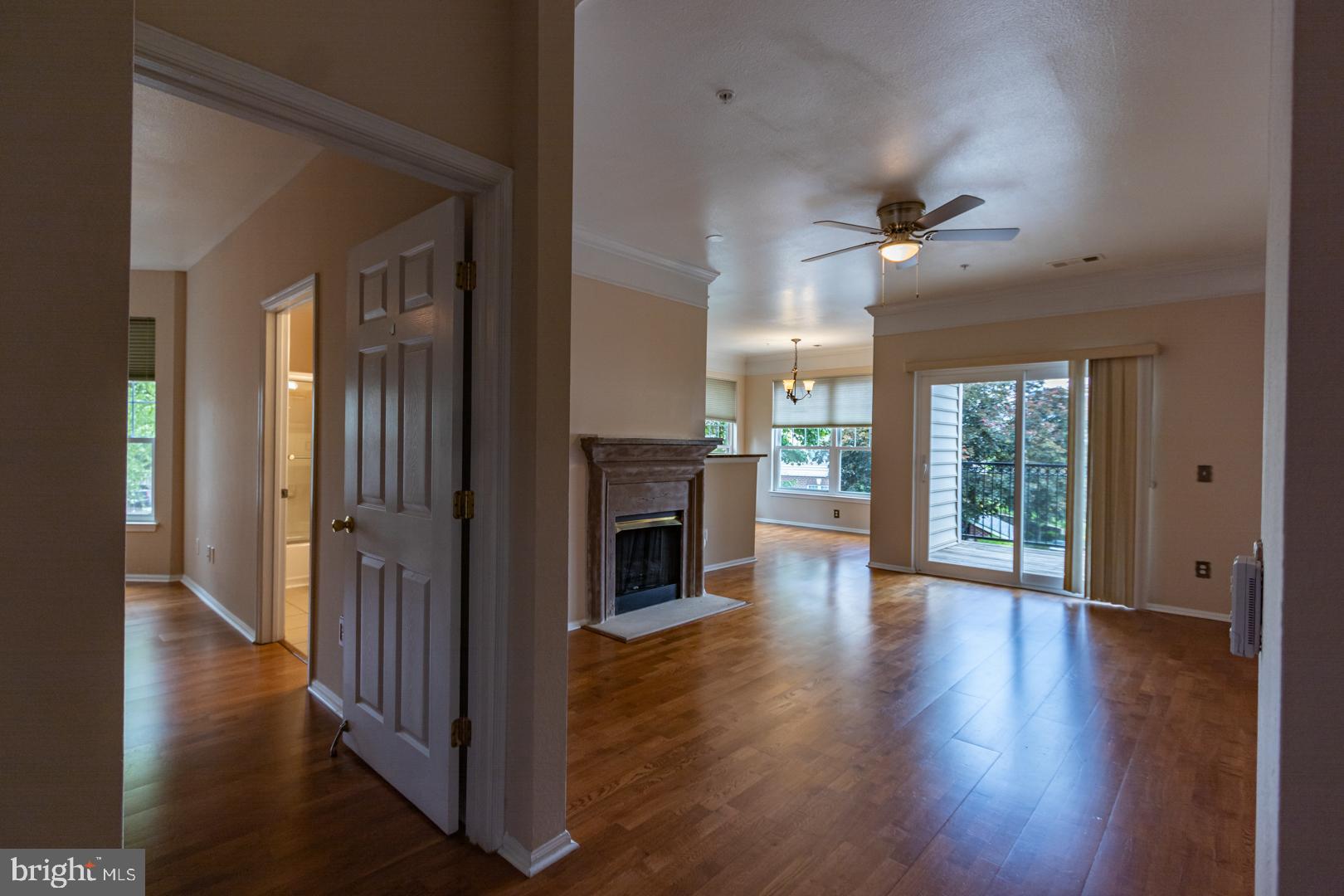 GATES OF MCLEAN - Residential