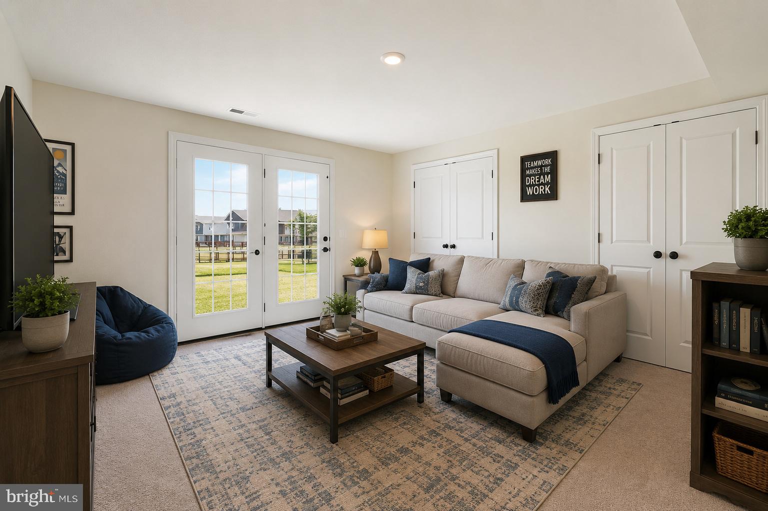 TOWNES AT TATE MANOR - Residential