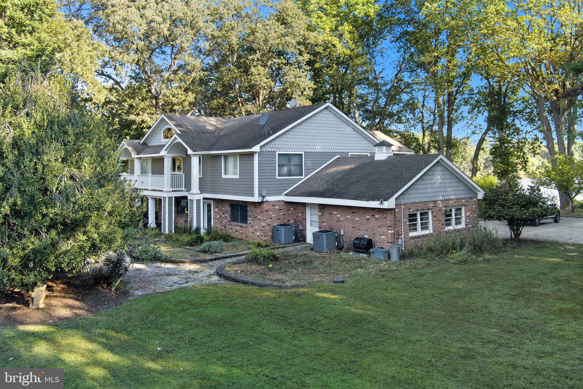 PLEASANT COVE - Residential