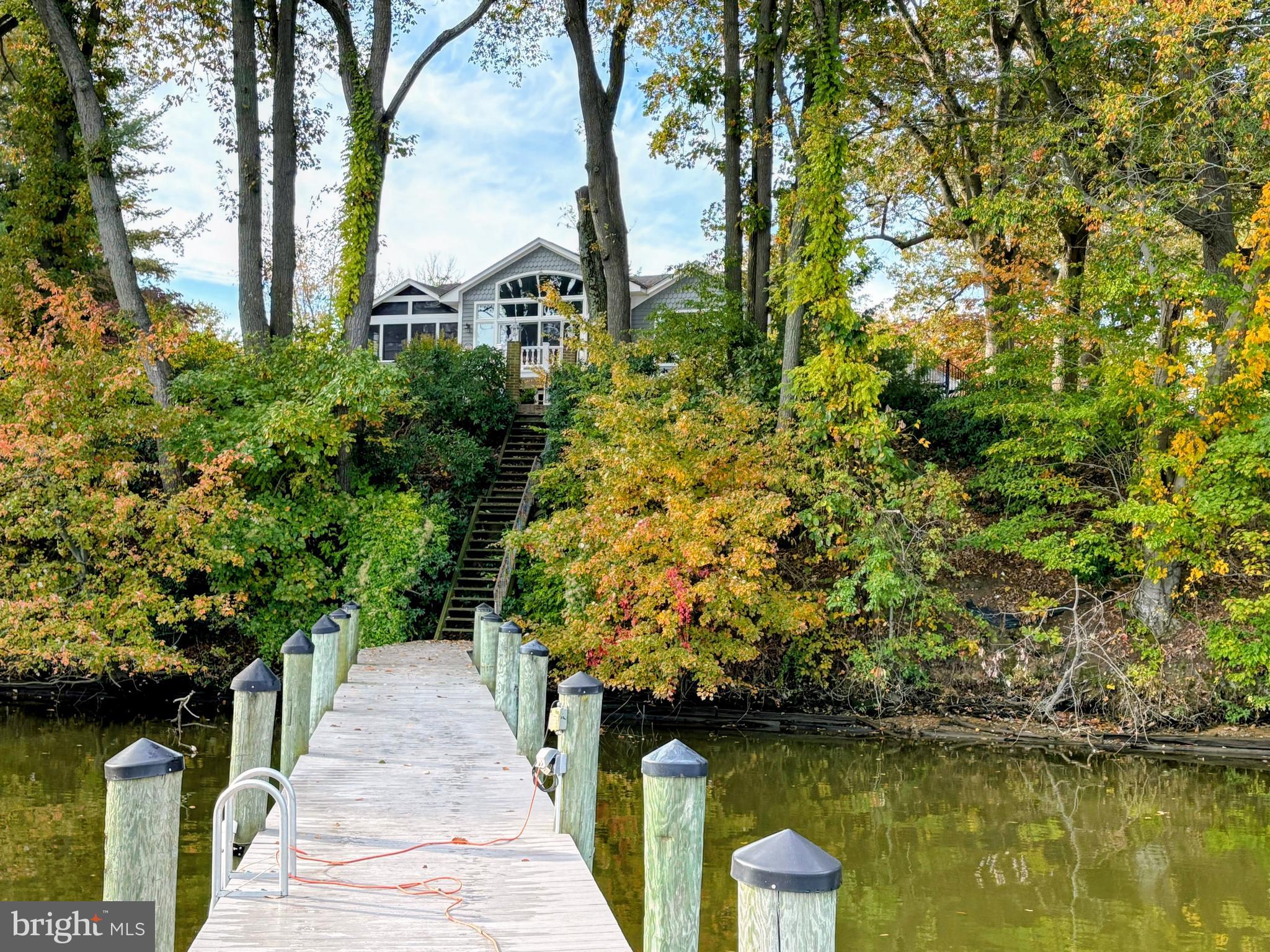 PLEASANT COVE - Residential