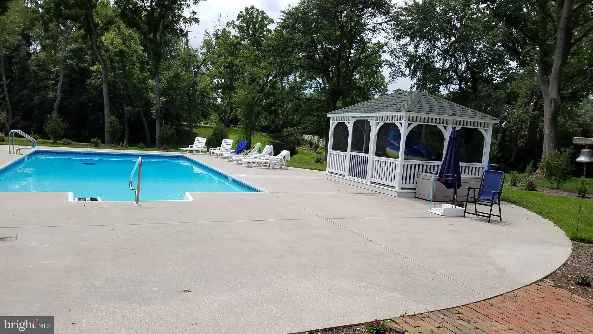 PLEASANT COVE - Residential