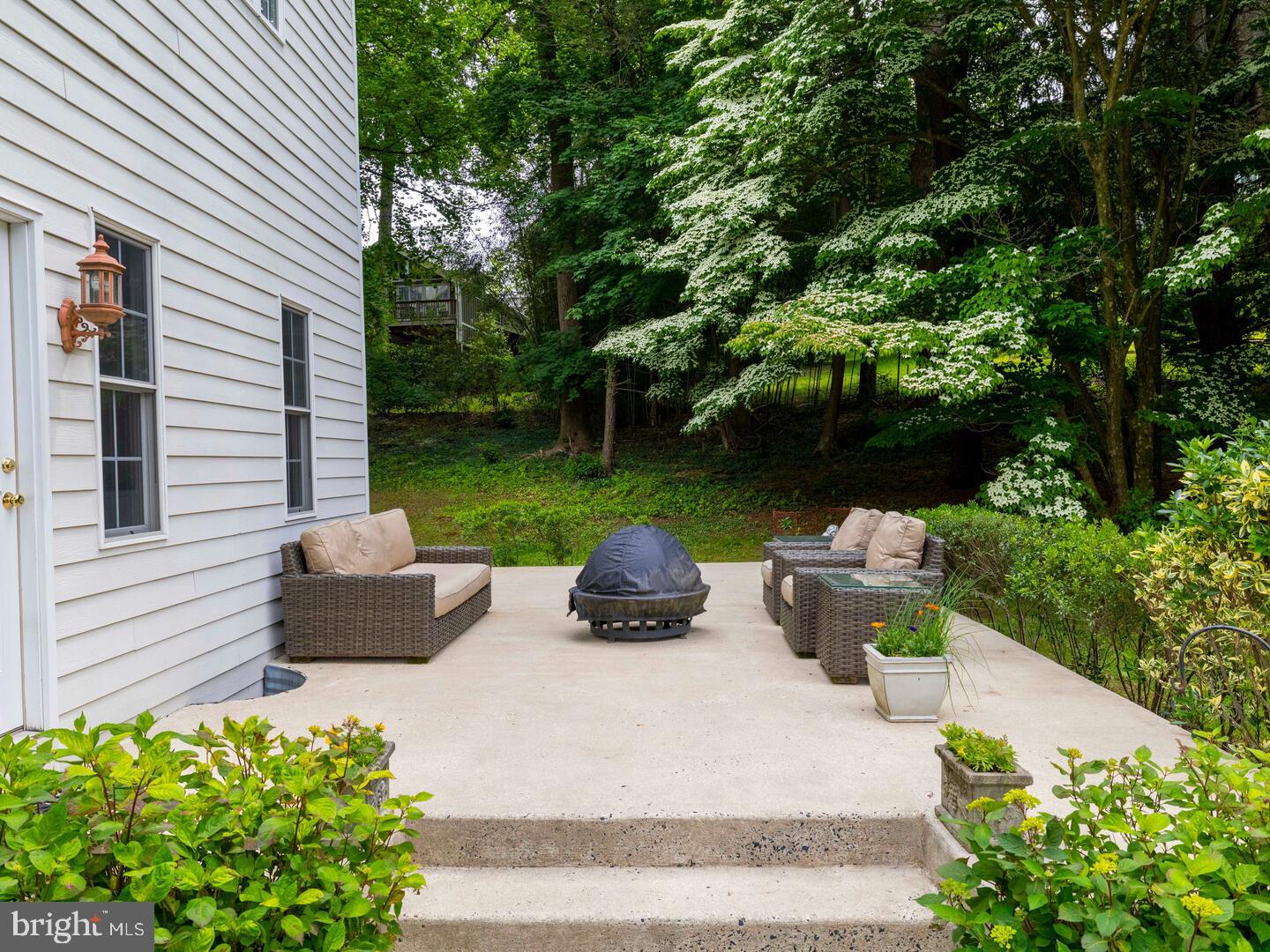 MEADOWBROOK - Residential