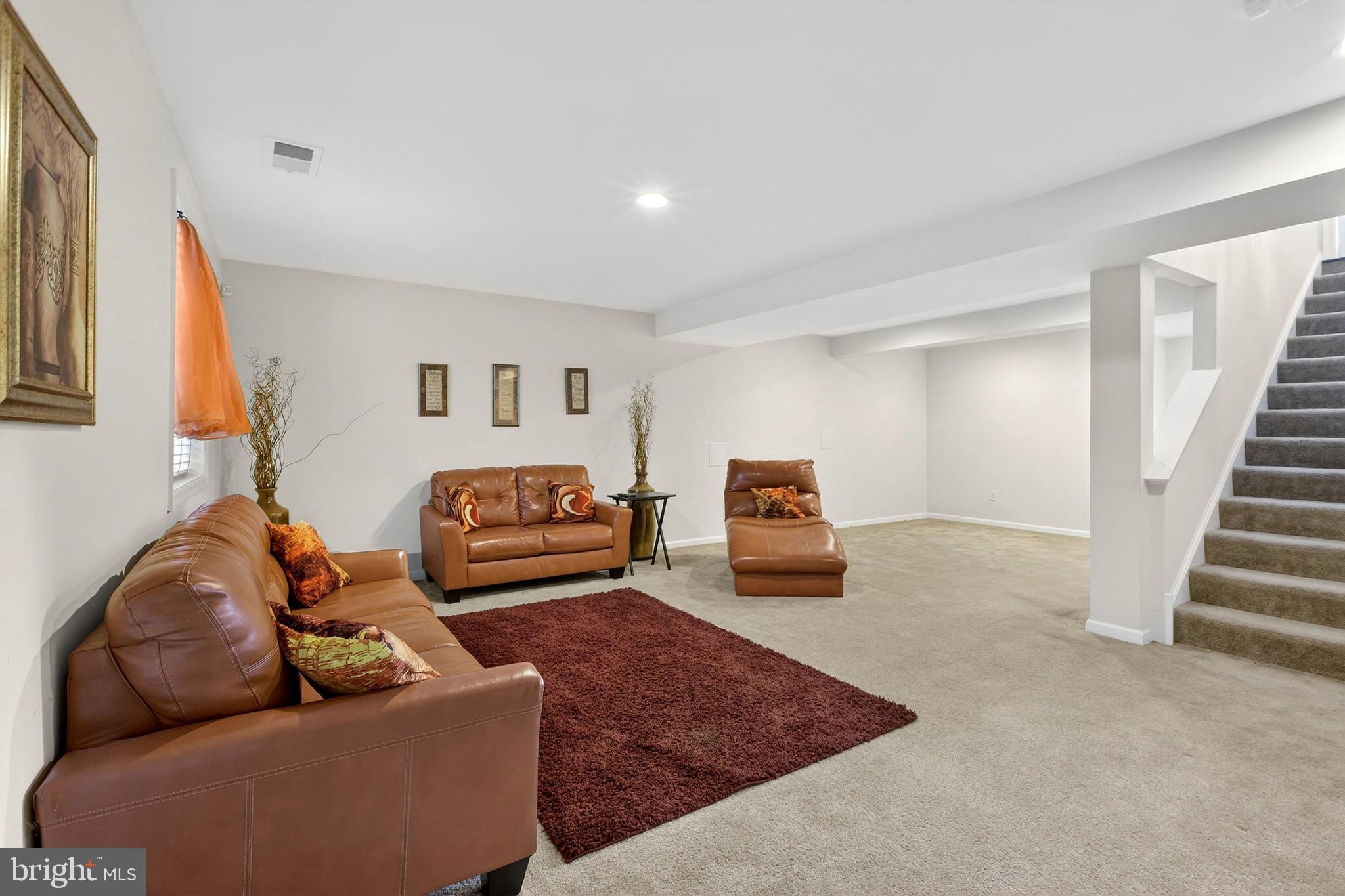 HIGH HOOK FARMS - Residential