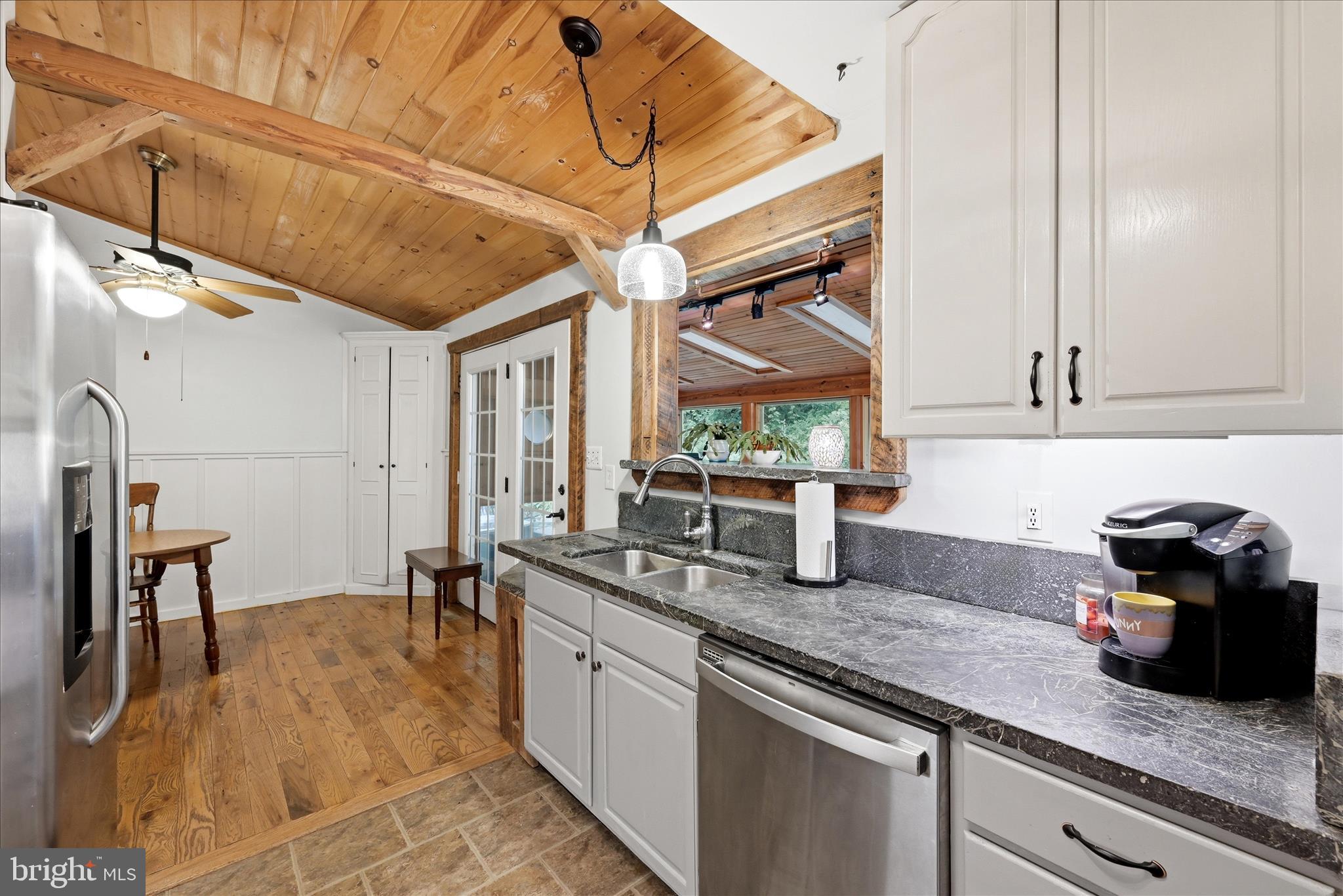 SHANNONDALE - Residential