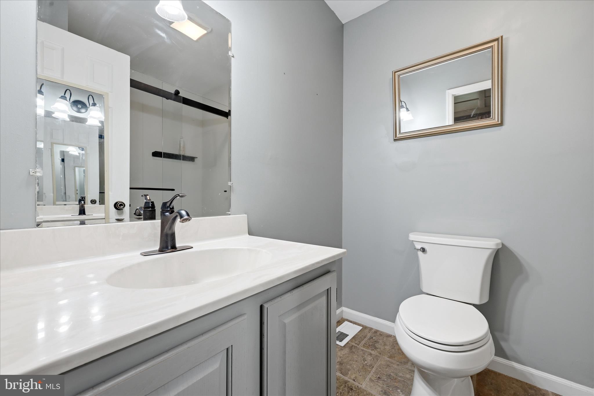 SHANNONDALE - Residential