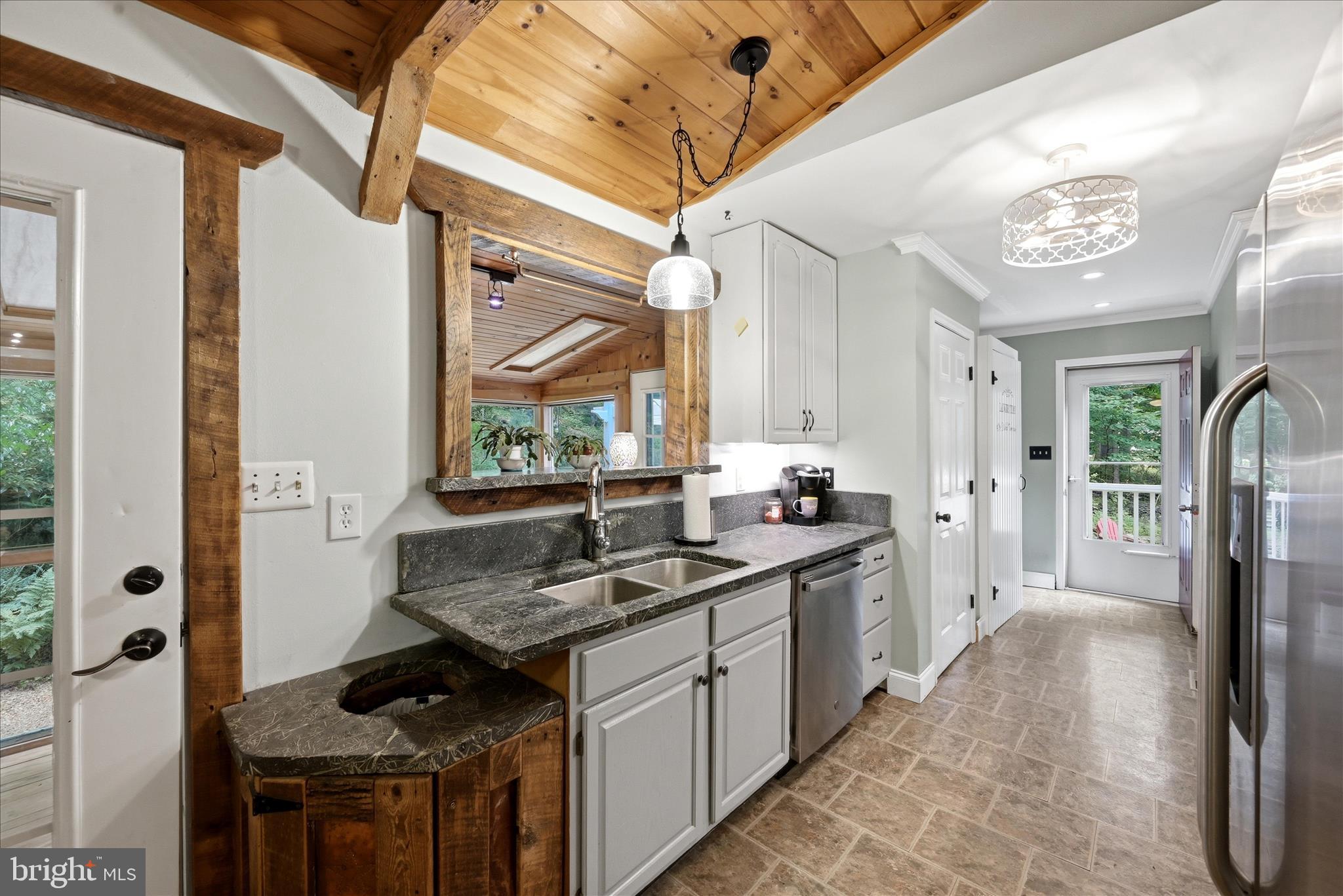 SHANNONDALE - Residential